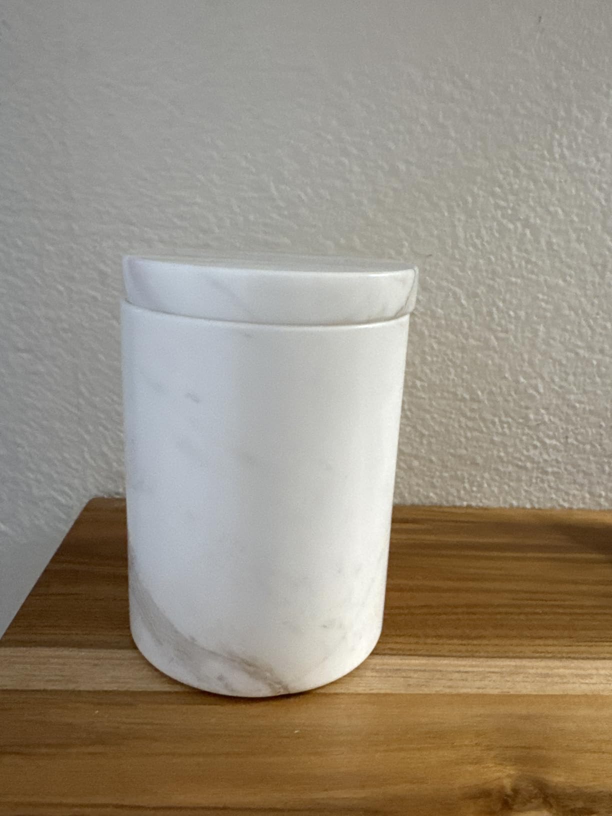 WORHE Marble Qtip Holder with Brass Lid for Cotton Swabs, Balls, Pads, Floss Picks Large Capacity Marble Apothecary Jar for Bathroom Essentials Decor, Vanity Makeup Storage Organizer Light Brown customer photo 1