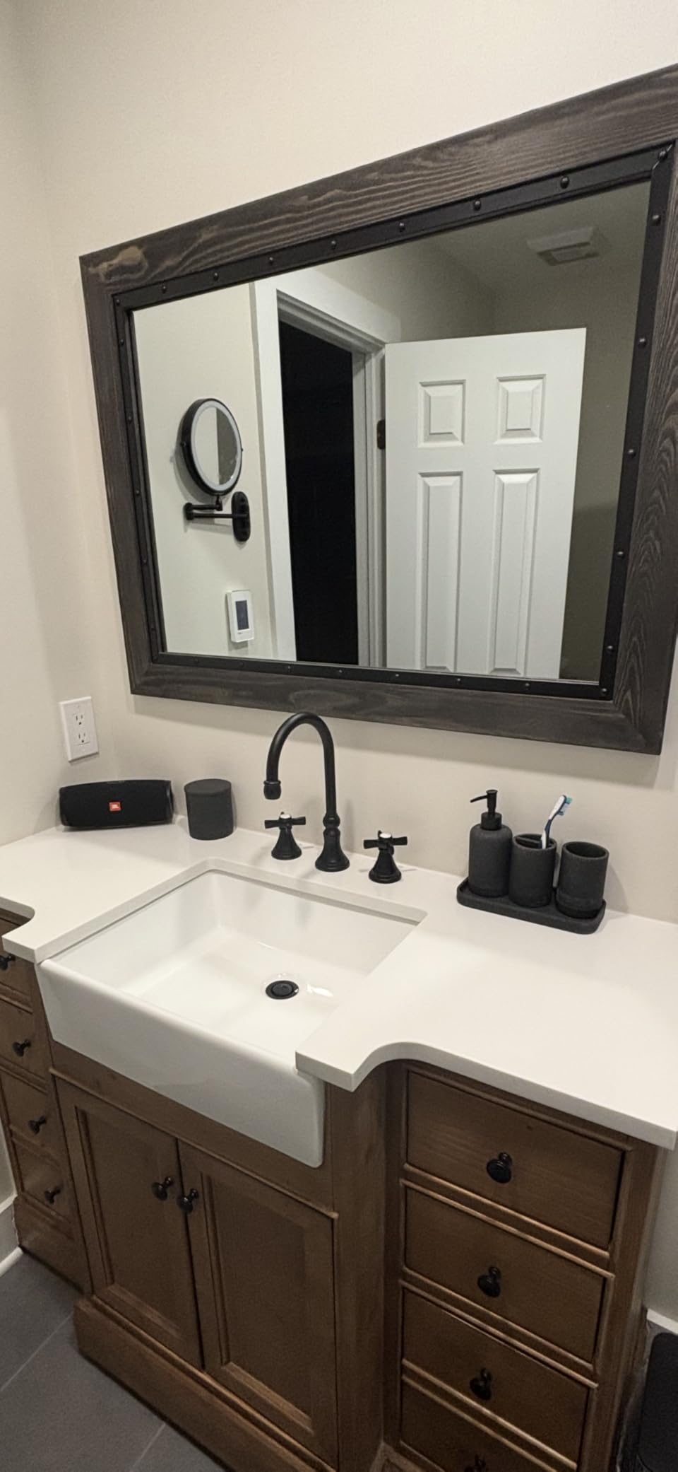 ZCCZ White Marble Bathroom Accessories Set 6 Pieces - Toothbrush Holder, Lotion Dispenser, Qtip Container, Vanity Tray, Tumbler - Countertop Organizer for Bathrooms - Elegant and Functional Décor Set customer photo 1