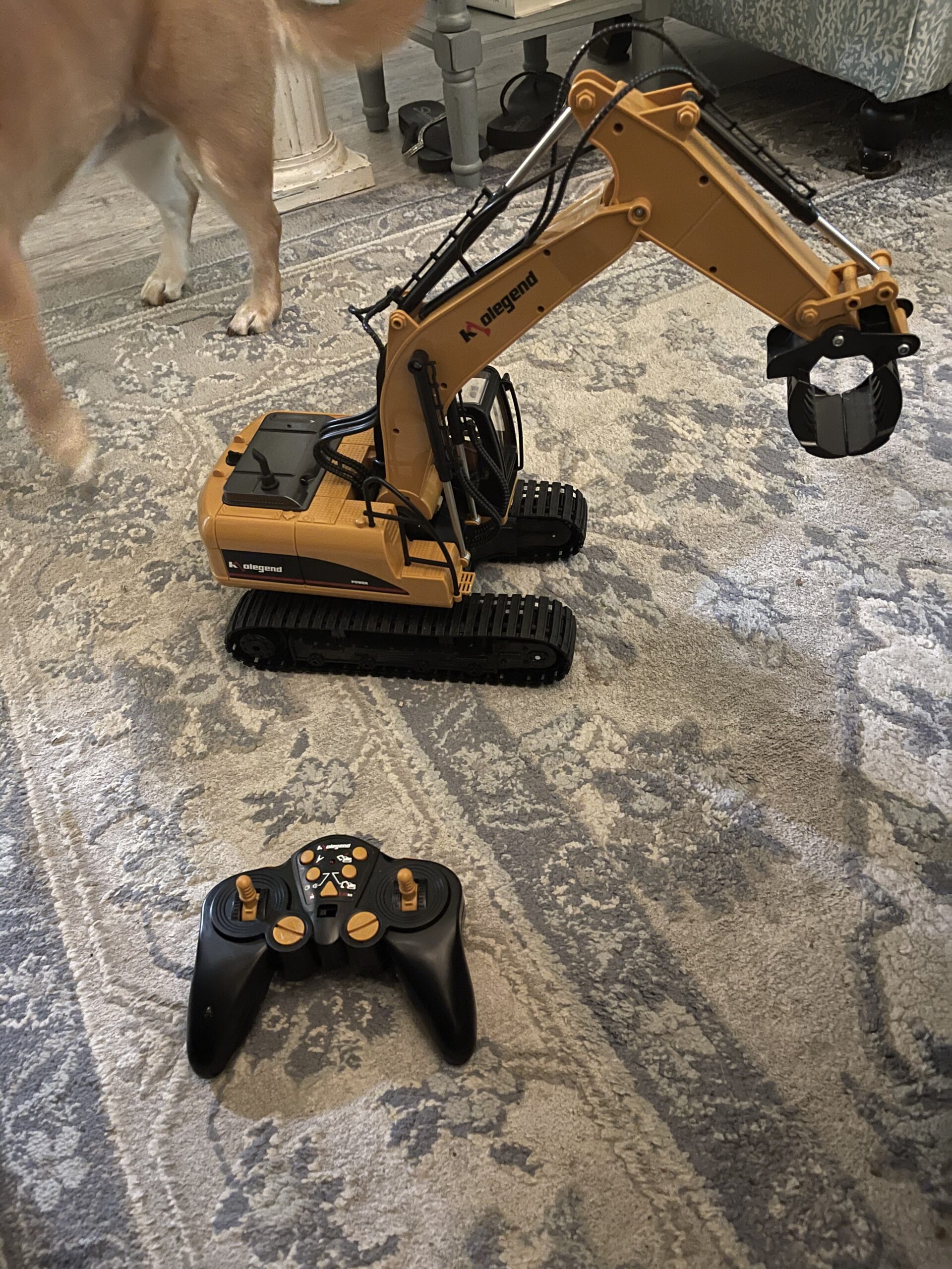 kolegend 1:14 RC Excavator 25 Channel 4 in 1 Construction Toys, Remote Control Vehicles Tractor Sandbox Toys Digger, with Metal Bucket, Drill Bit, Gripper & Wood Gripper RC Truck customer photo 1