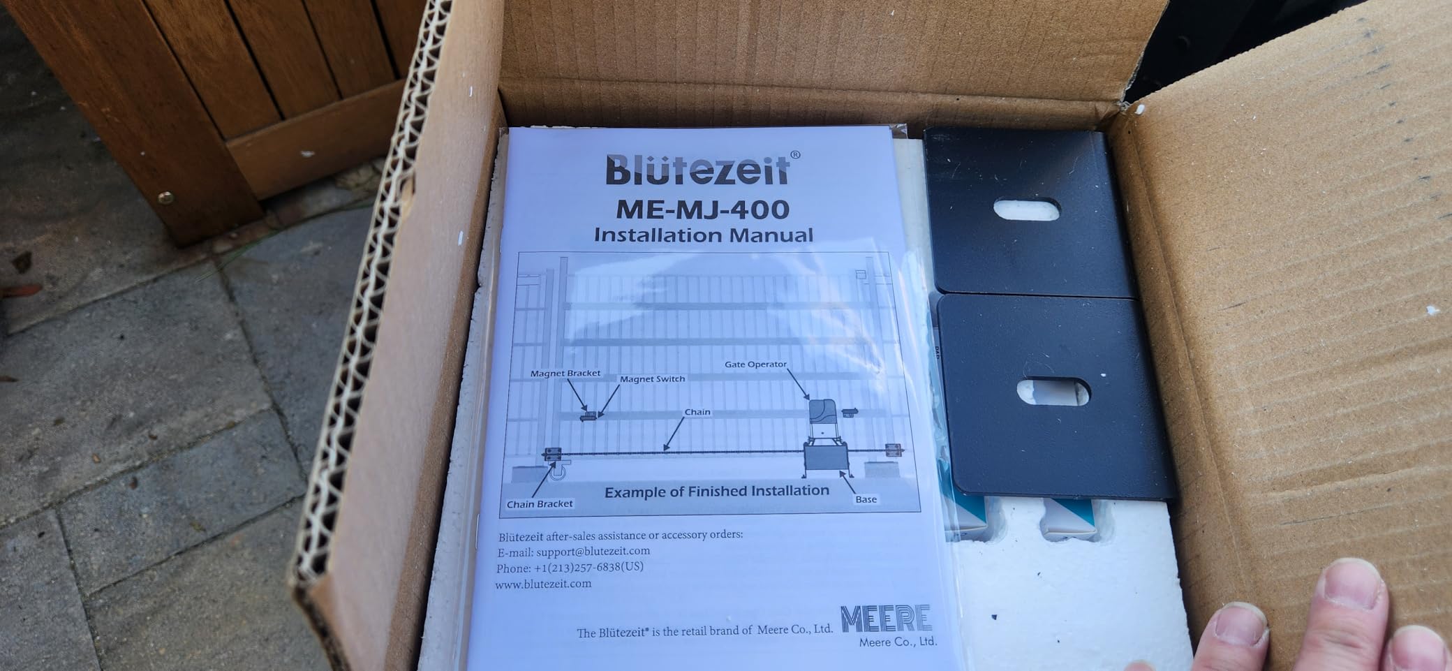 Blütezeit 1100lb Sliding Gate Opener - Chain Drive Electric Gate Motor with 2 Remotes & 16.4ft Chains Hardware Kit, Automatic Slide Gate Operator for Driveway Gates Acess System customer photo 2