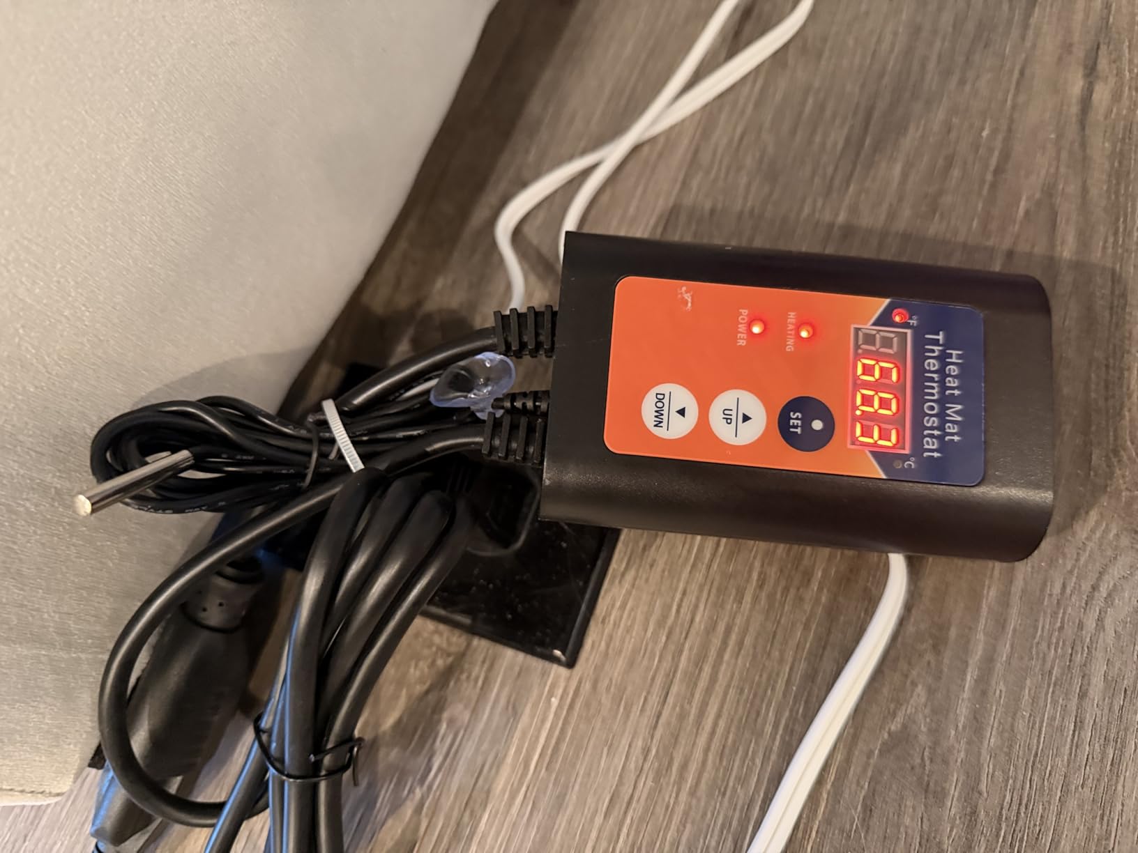 Greenhouse Heater with Thermostat, Outdoor Heaters for Patio, 3 Modes for PTC Ceramic Fast Heating, Overheat Protection, IPX4 Waterproof for Greenhouse, Grow Tents, Patio, Black-Yellow customer photo 2