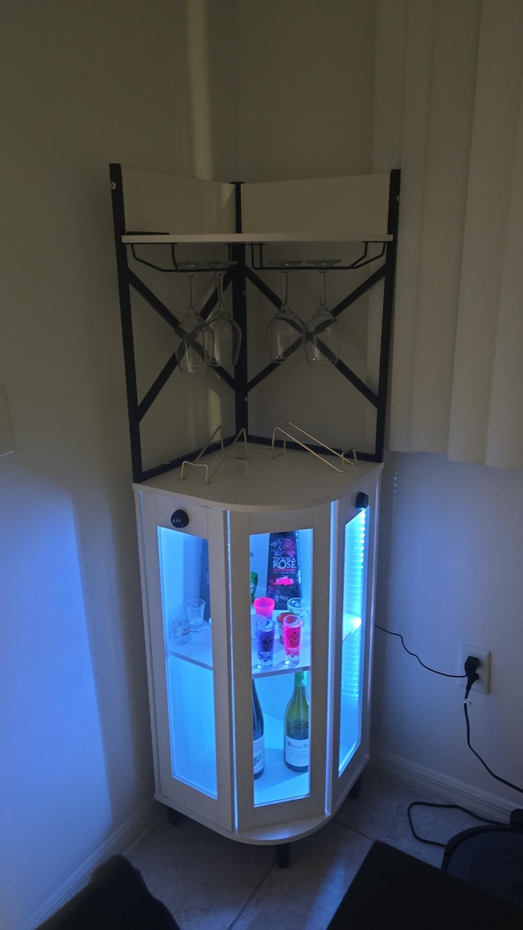 COCO DESIGN Corner Wine Cabinet with Lockable Glass Door & LED Light, 4-Tier Liquor Bar Unit, Modern Farmhouse Home Bar for Kitchen/Dining Room/Living Room, 2 Wine Racks & 2 Glass Display Trays, Black customer photo 1