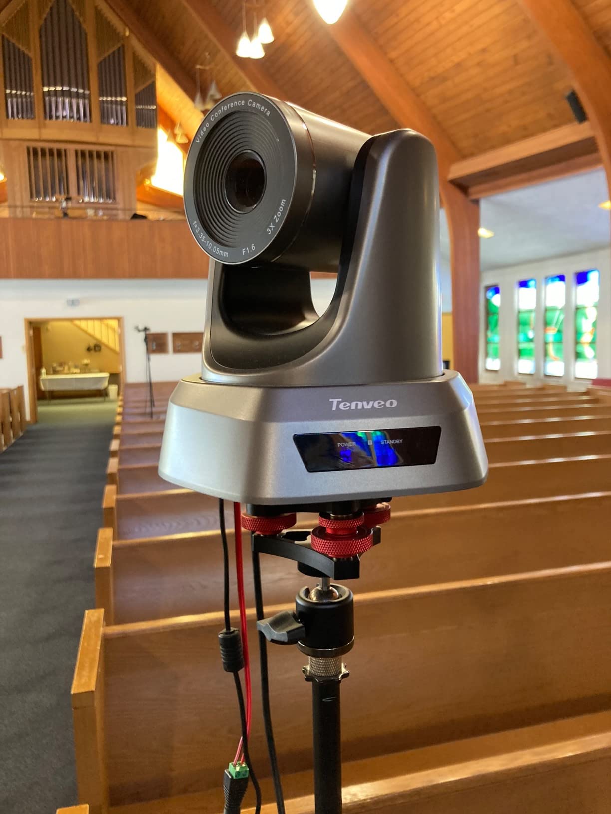 Tenveo NDI PTZ Camera AI Auto Tracking SDI/HDMI/USB3.0/LAN(PoE) 30X Optical+ 8X Digital Zoom(*3) and 7'' LCD Quad-Screen NDI PTZ Joystick Controller Bundle for Church Service Worship Live Broadcasts customer photo 2