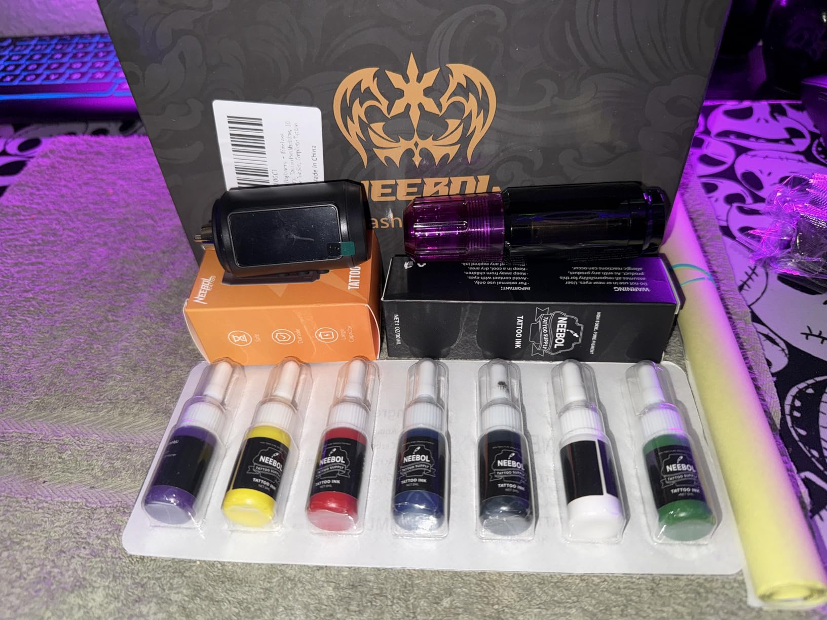 Neebol Tattoo Gun Kit for Beginners - Wireless Tattoo Gun with 1600mAh Battery, Tattoo Pen Machine, 10 Cartridge Needles, Black & Color Ink Set, Complete Tattoo Kit customer photo 1