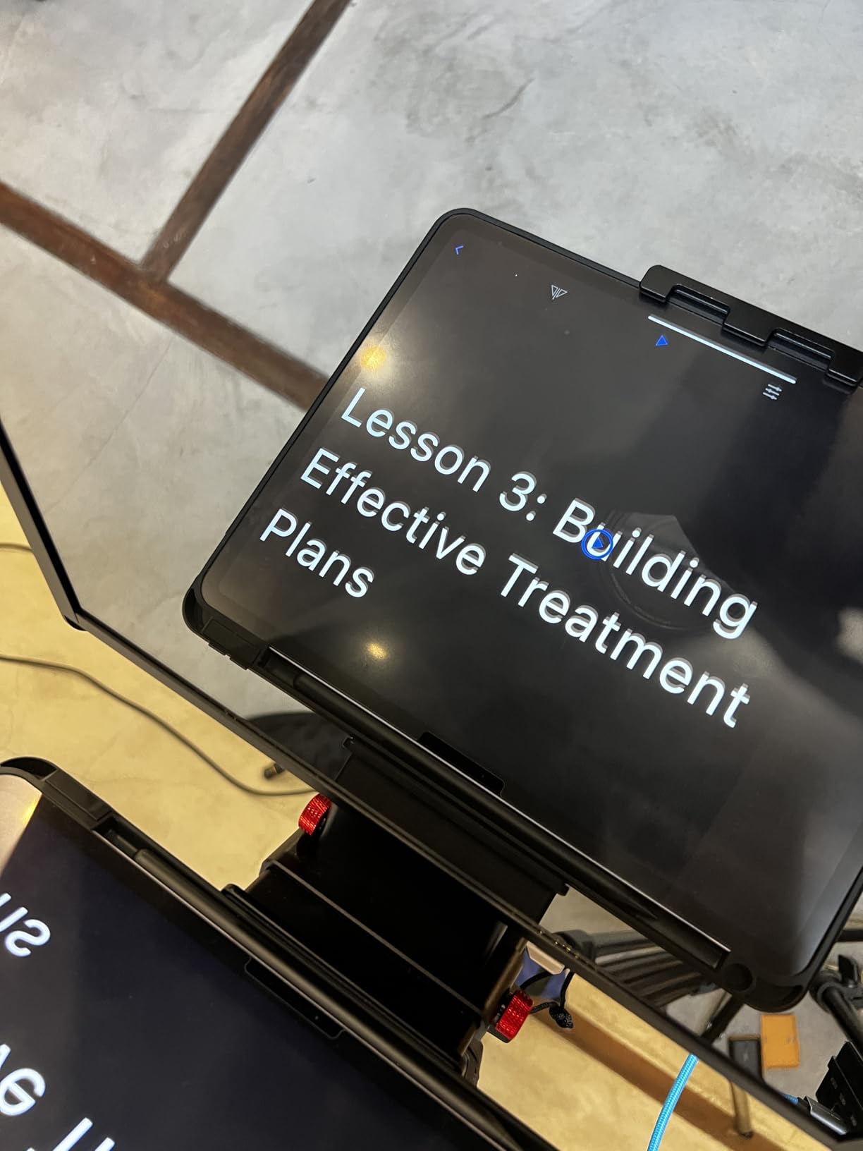 Desview P13 Portable Teleprompter for Camera Compatible with 12.9