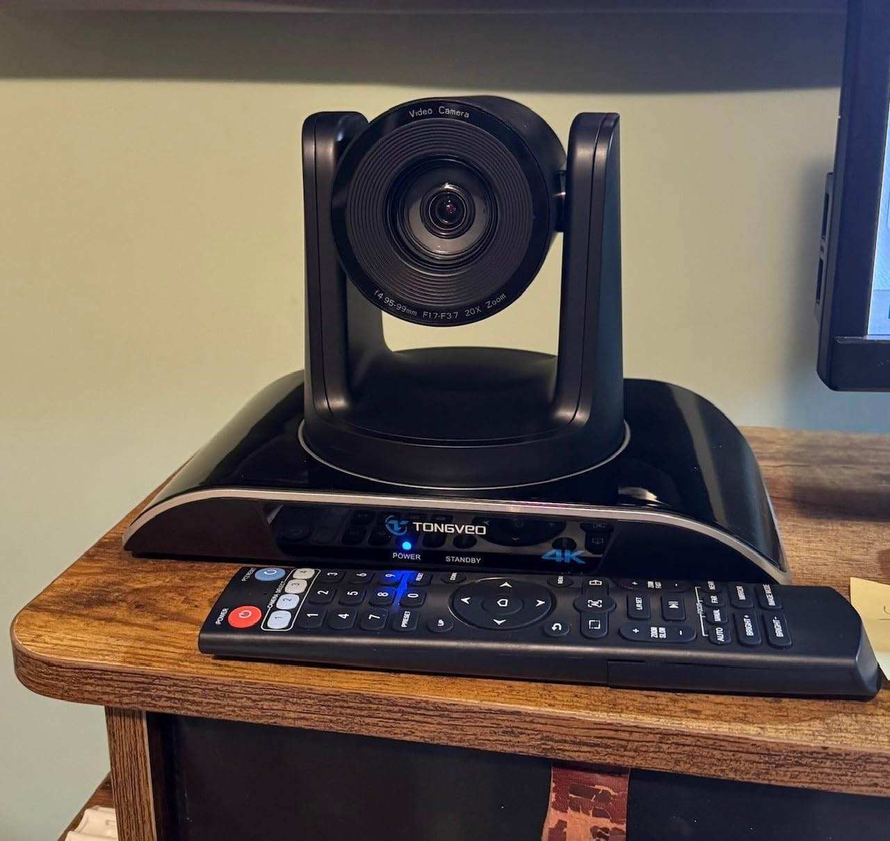 TONGVEO 4K PTZ Conference Room Camera System AI Auto-Tracking 20x Zoom 4K PTZ Camera USB3.0 HDMI LAN outputs and Bluetooth Speakerphone with Microphone for Large Remote Meeting customer photo 2