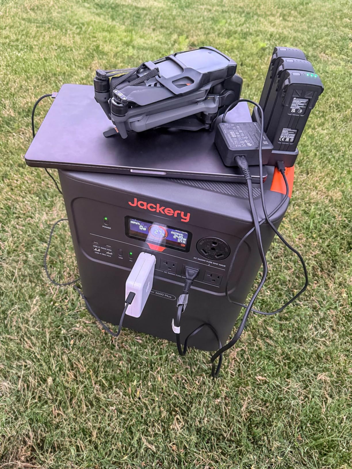 Jackery HomePower 3600 Plus Portable Power Station, 3600W AC Output, 3584Wh LFP Solar Generator, Expandable up to 21kWh, Essential Home Backup for Home Use, Emergencies, RV customer photo 1