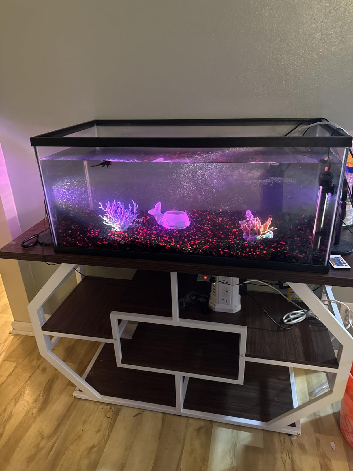 YITAHOME Heavy Duty 55-75 Gallon Fish Tank Stand with Power Outlet, Marble Aquarium Stand for Fish, Turtle, Reptile Terrarium, Shelves for Fish Tank Accessories Storage, 860LBS Capacity, White & Walnut customer photo 2