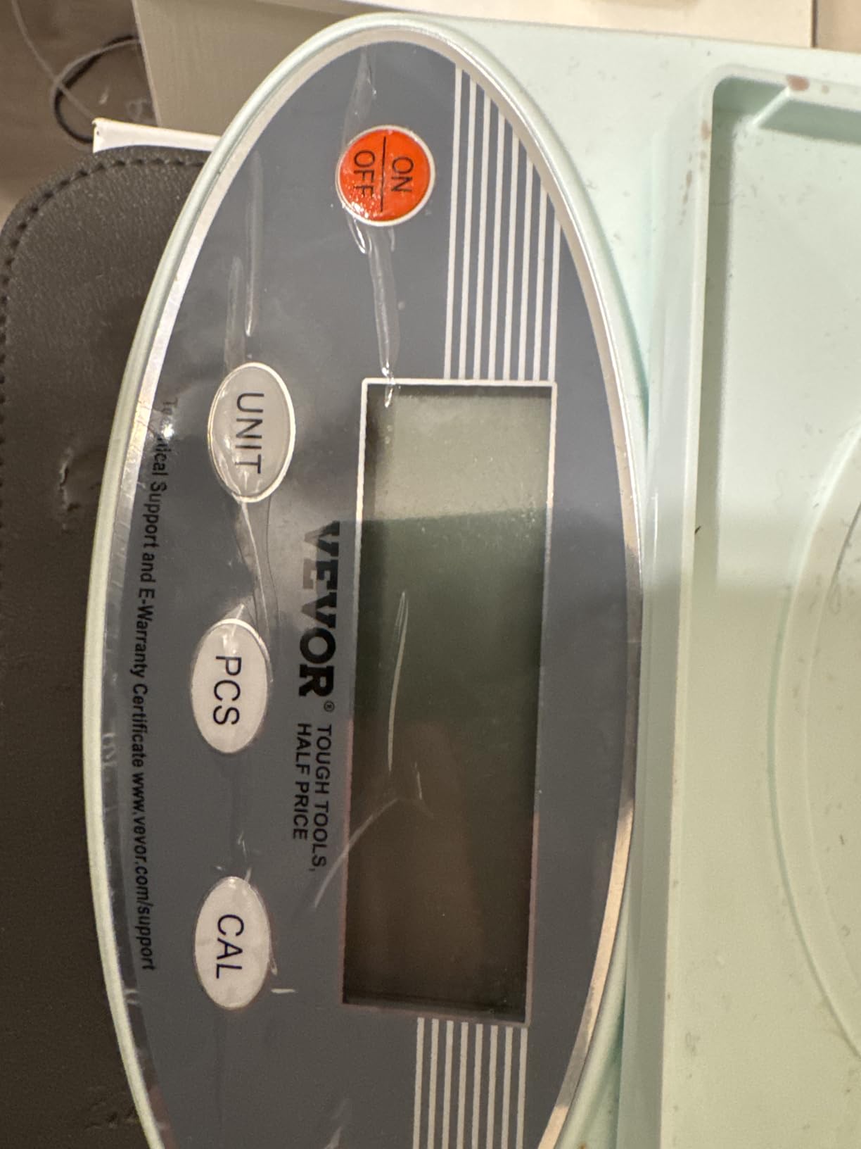 VEVOR Analytical Balance, 120 g x 0.1 mg, 0.0001 g High Precision Accuracy Lab Scale with Glass Draft Shield customer photo 2