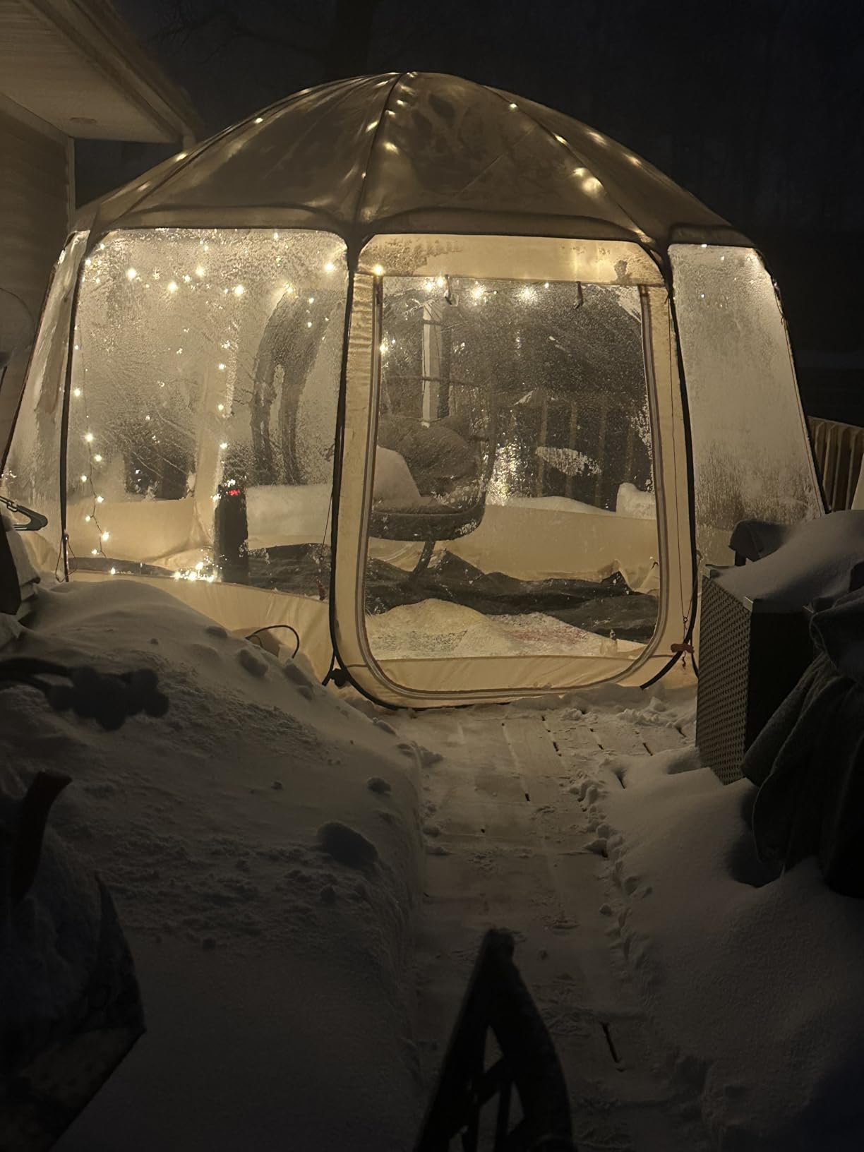 VEVOR Pop up Sports Tent, Clear Bubble Tent for 1-6 Person, Waterproof Outdoor Pod with Floor Mat & Top Cover, Garden Igloo Dome Tents Camping Shelter customer photo 2