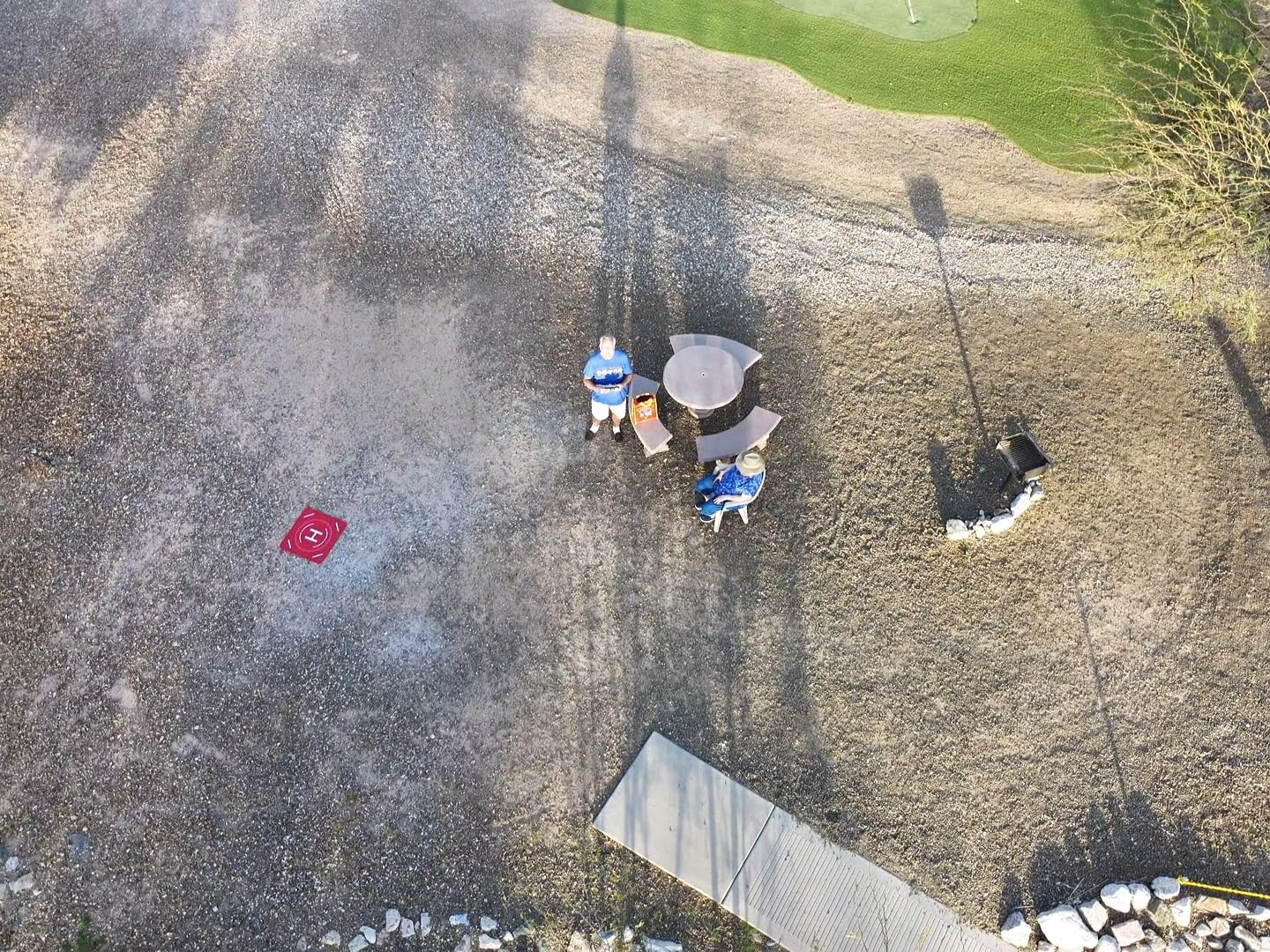 FPVtosky Nighttime Reflective Drone Landing Pad, Fast-fold Double Sided Waterproof Landing Pad Weighted for DJI Mini 5 Pro/ 4/3 Pro/Mini 4k / Mavic 4 / Air 3s/ Avata 2/ Neo/Flip customer photo 1