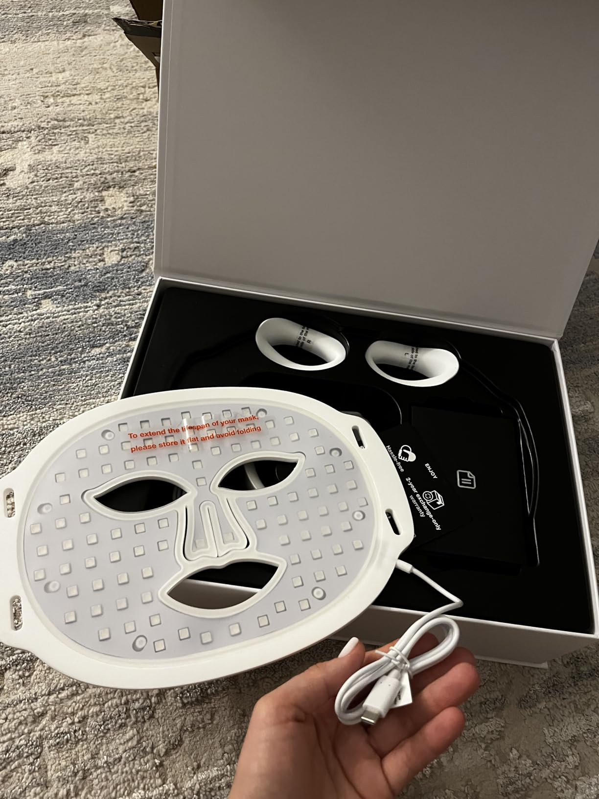 Red Light Therapy Mask for Face and Neck, 7 Colors with NIR Led Face Mask Light Therapy with Eye Protection and Remote, Rechargeable Ergonomic Design customer photo 1