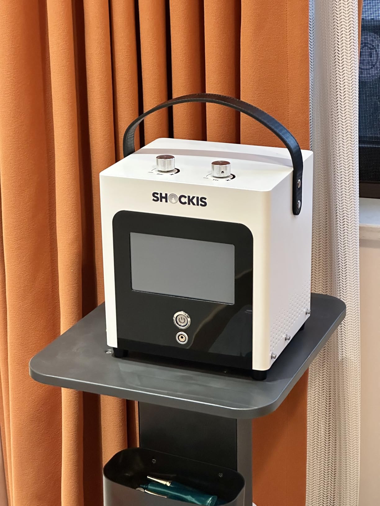 Shockwave Therapy Machine, Shockwave Therapy Device, ESTW Machine, Focused Shockwave Therapy Device for Pain Relief Therapy, Hip Pain Relief, Portable Shockwave Machine customer photo 1