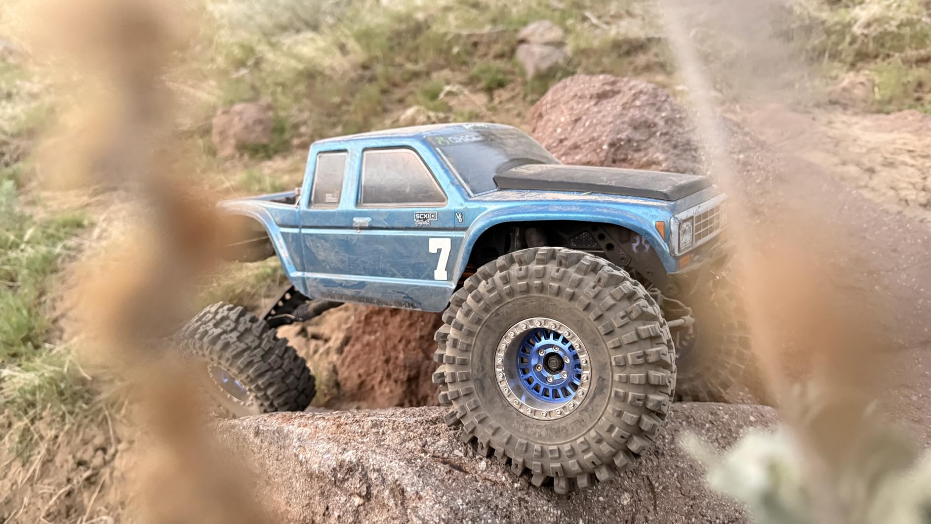 Axial RC Truck 1/10 SCX10 III Coyote 4X4 RTR Brushed Rock Crawler, Blue, AXI-2036T2 (Battery and Charger Not Included) customer photo 2