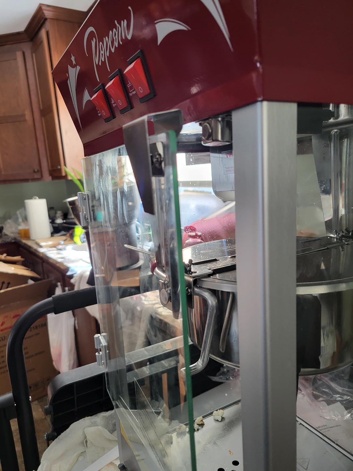 20oz Commercial Popcorn Machine with Cart (Black) - Professional Grade Popcorn Maker - Vintage Movie Theater Style Popper Makes Up to 80 Cups for Business Use customer photo 1