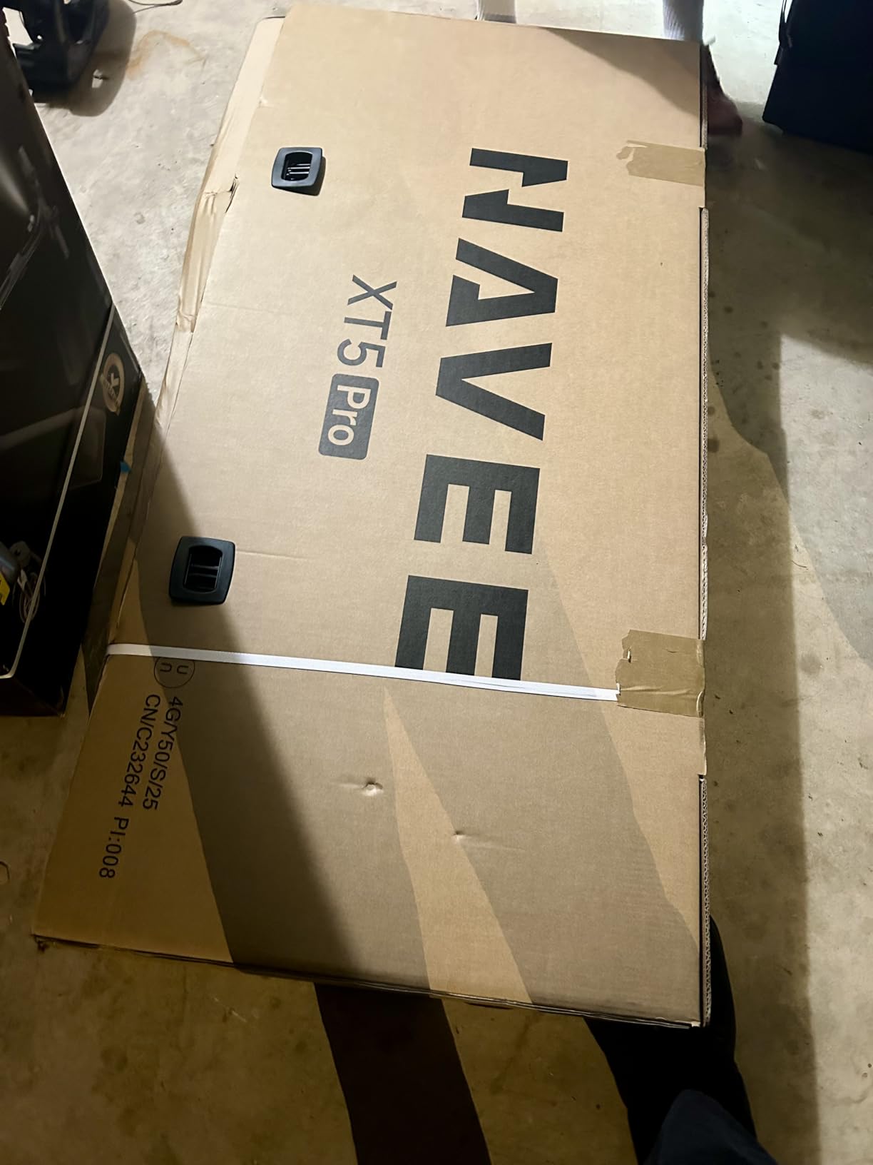 NAVEE UT5 Ultra X/UT5 Max/XT5 Pro/NT5 Max Electric Scooter, 25-43.5 mph, 51.6-74.6 Miles Range, 1638-2400W Peak Motor & Dual Suspension & Disc Brake, 10-12