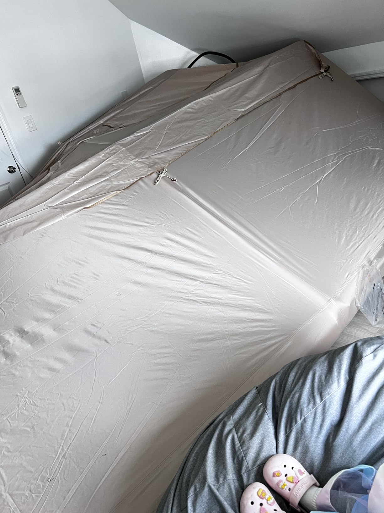 Inflatable Tent with Skylight, Quick Setup Blow Up Tents with Pump, Hot Tent with Stove Jack, Waterproof Oxford Inflatable House for Camping, Air Glamping Tents for Camping Adult 8-12 Person customer photo 2