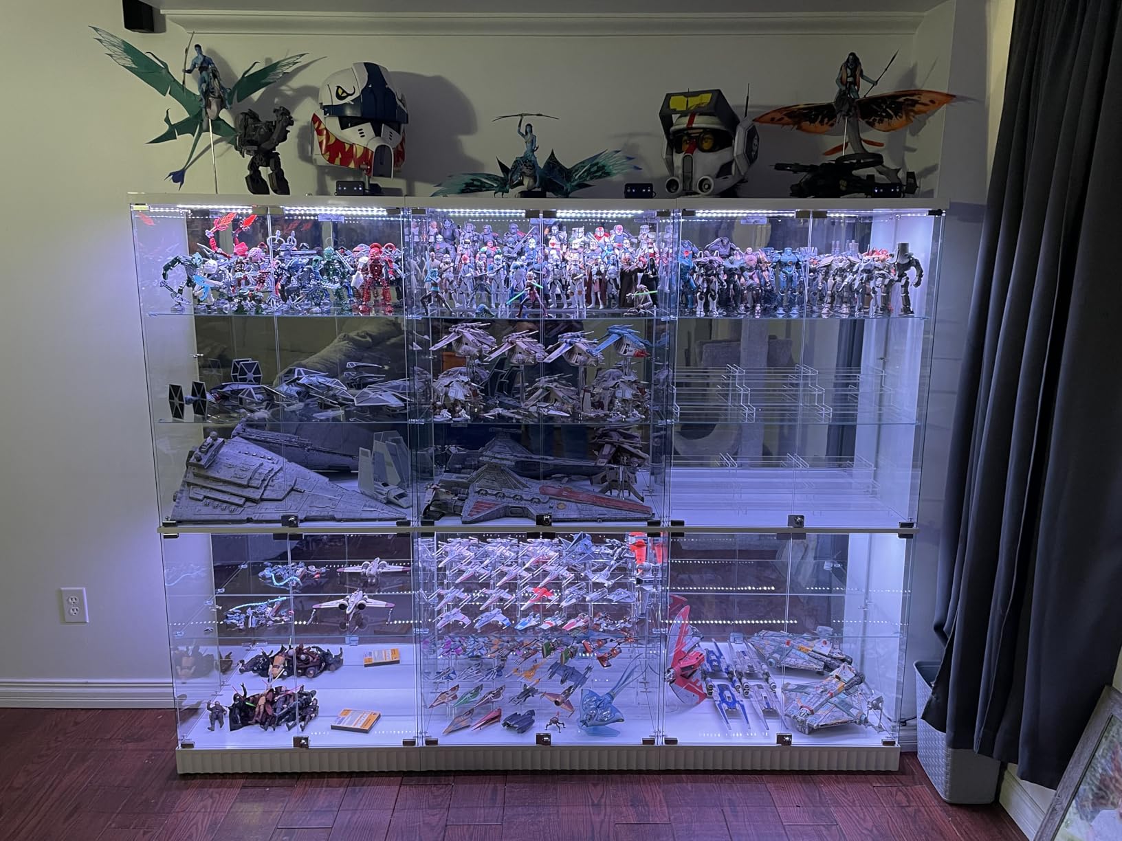 Glass Display Cabinet with RGB Lights - 5-Tiers Curio Cabinet Display Case with Lock, Frameless Tall Showcase Display Shelf for Collectibles & Legos, Living Room Bookcase Storage Cabinet (Black) customer photo 2