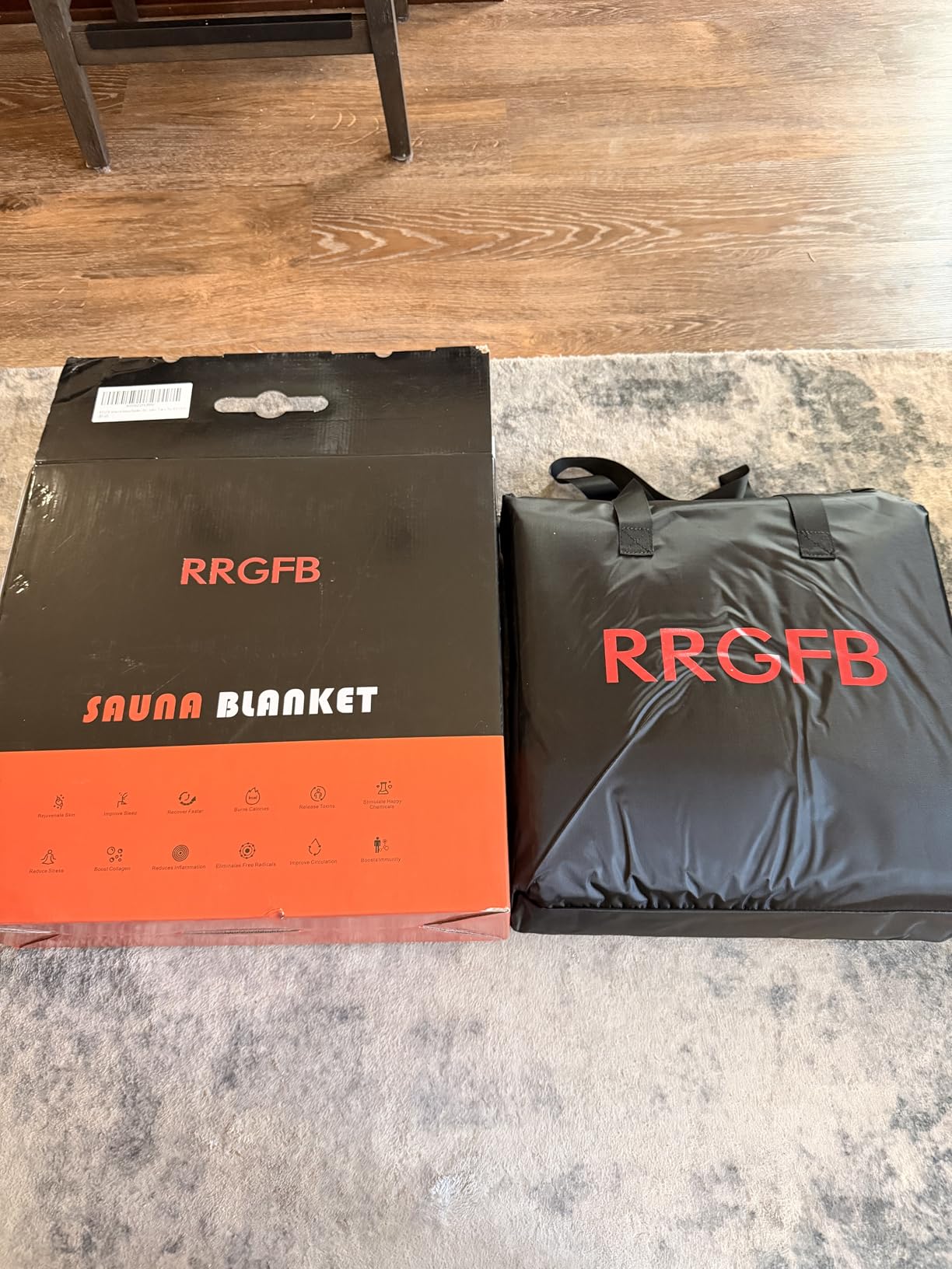 Infrared Sauna Blanket, Durable PU Leather Cover Detox & Relaxation at Home Adjustable Timer, Size 6 ft x 2.6 ft customer photo 1