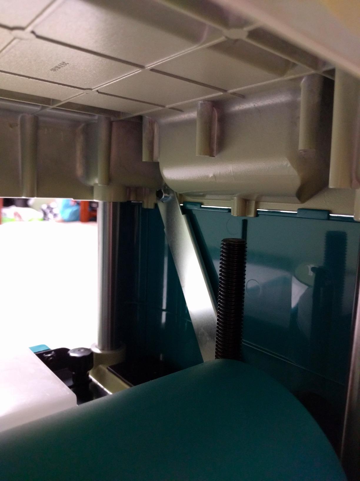 Makita 2012NB 12-Inch Portable Planer customer photo 1