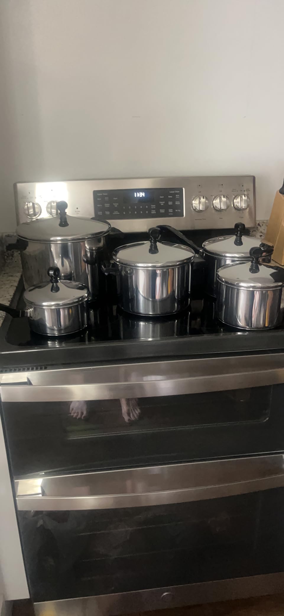 Farberware Classic Series Stainless Steel Stockpot with Lid, 6-Quart Pot customer photo 2