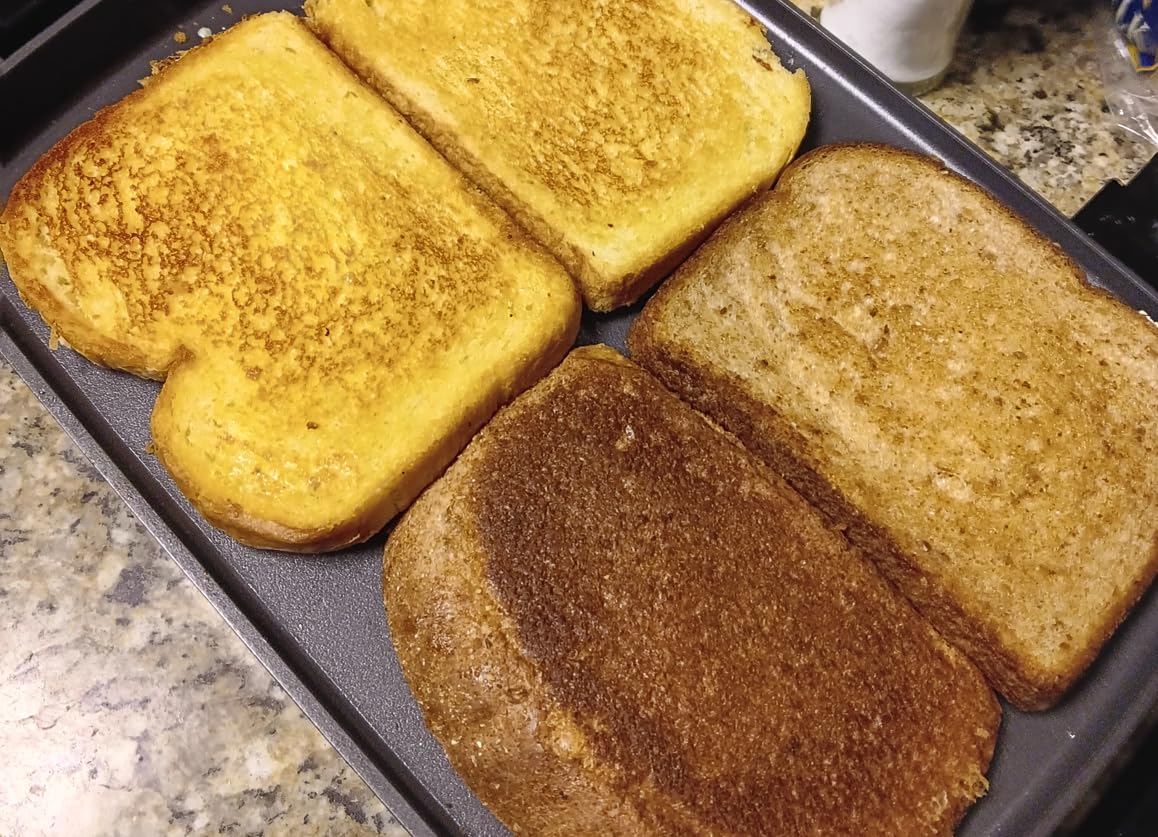 Presto 07211 Liddle Griddle customer photo 1