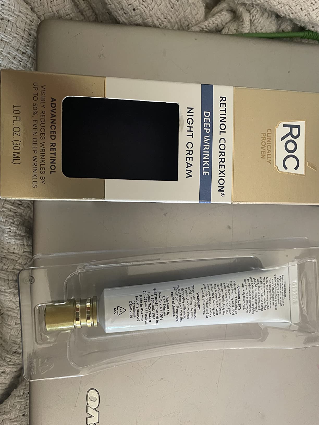 RoC Retinol Correxion Night Cream for Deep Wrinkles, Anti Aging Skincare Treatment Women and Men, 1.0 oz (Packaging May Vary) customer photo 2