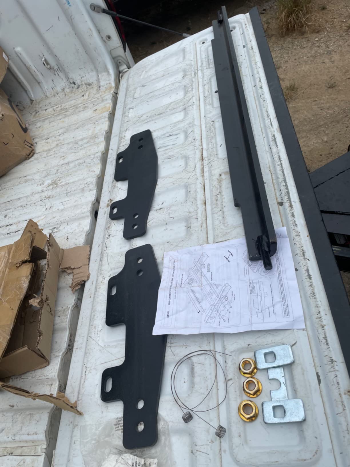 CURT Manufacturing 61052 Folding Ball Gooseneck Hitch Assembly customer photo 1