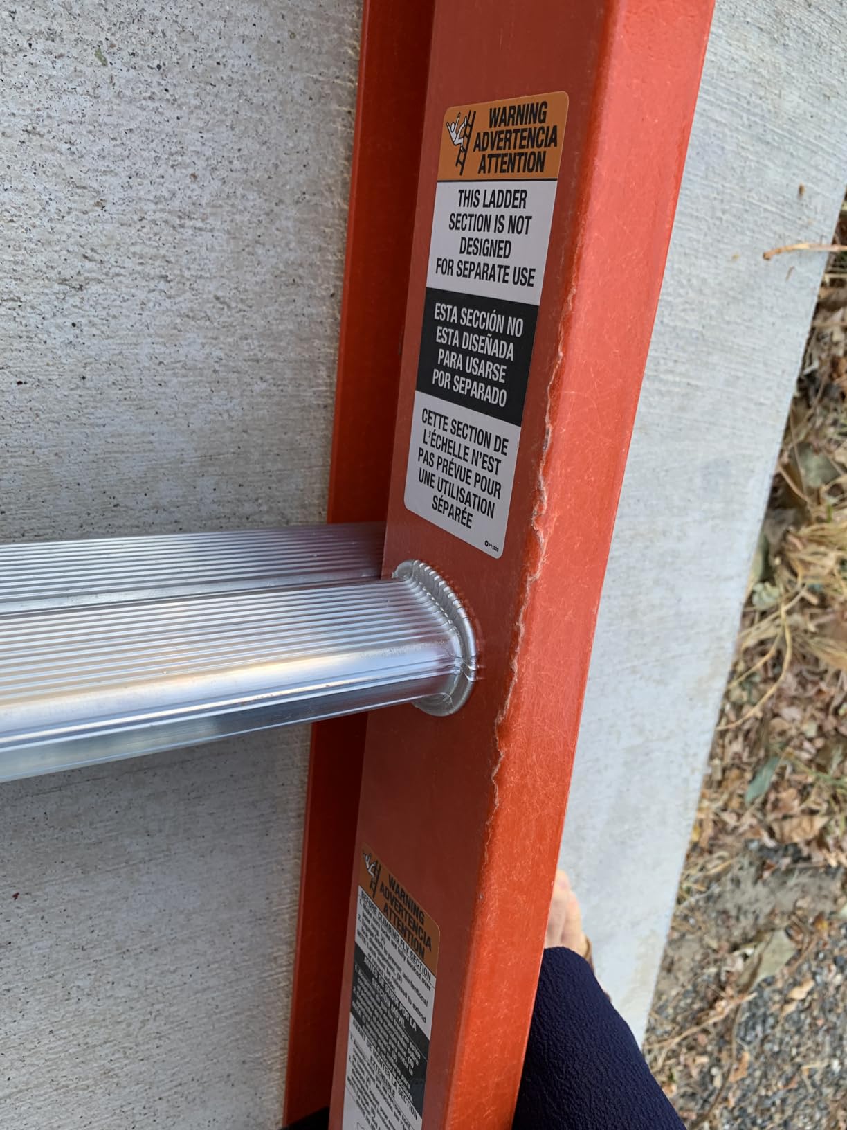 Louisville Ladder 20-foot Fiberglass Extension Ladder, 300-Pound Load Capacity, Type IA, FE3220 customer photo 1