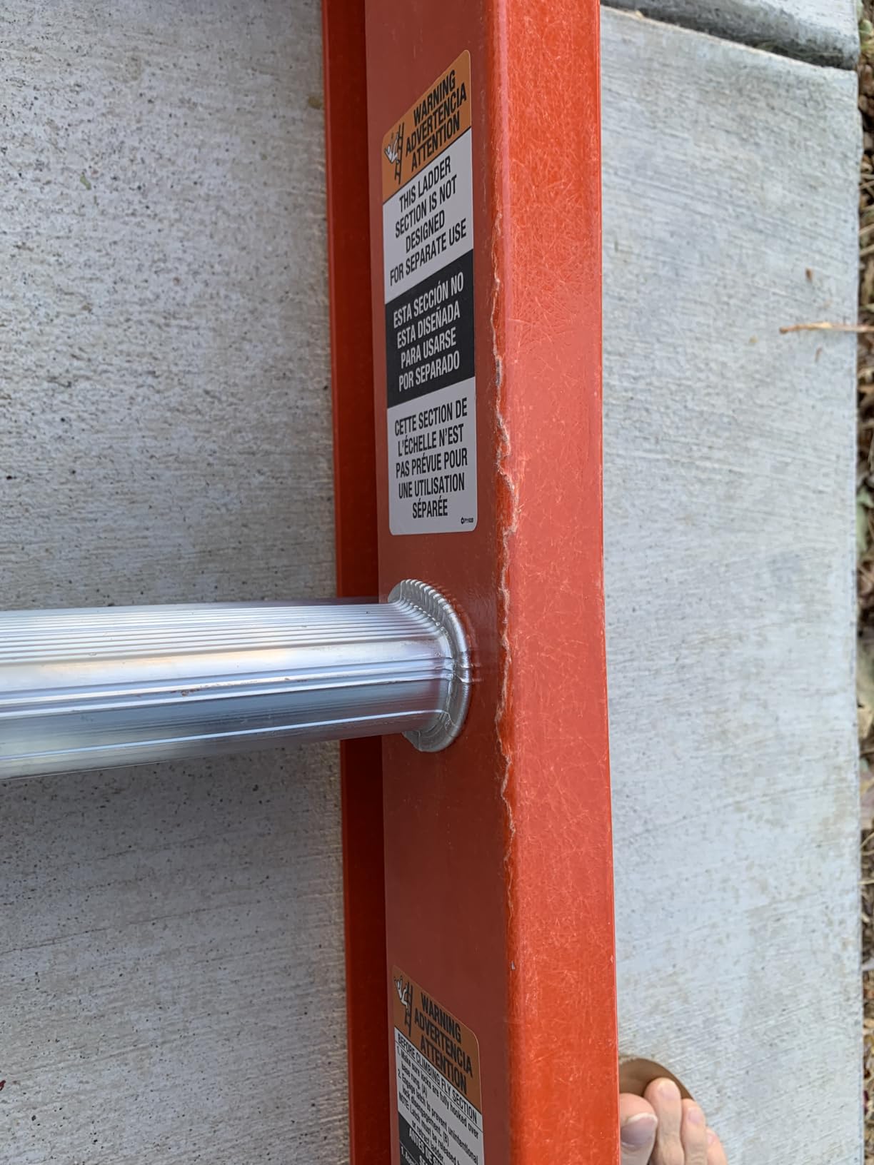 Louisville Ladder 20-foot Fiberglass Extension Ladder, 300-Pound Load Capacity, Type IA, FE3220 customer photo 2