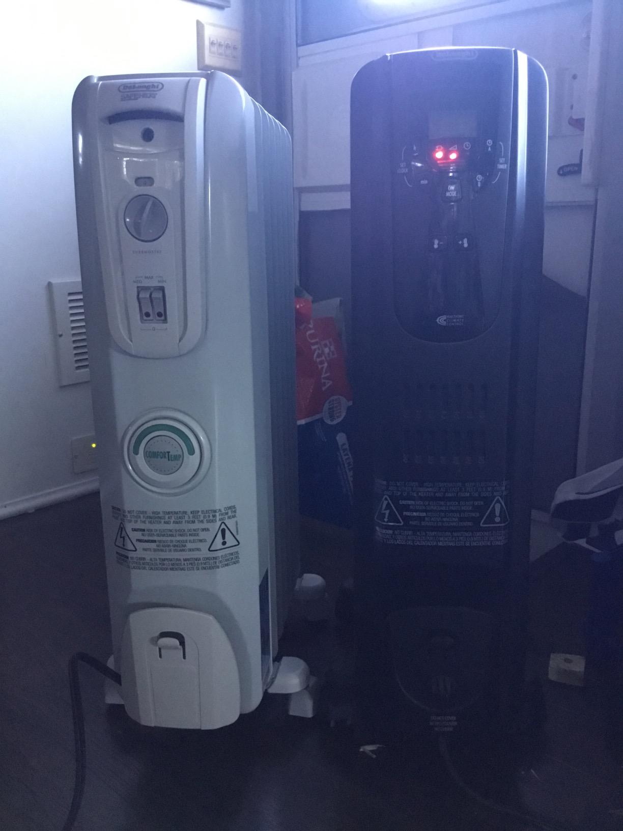 De'Longhi Oil filled Radiator Heater, 1500W Electric Space Heater for indoor use, portable room heater, Energy Saving, full room like office and bedroom with safety features, EW7707CM customer photo 2