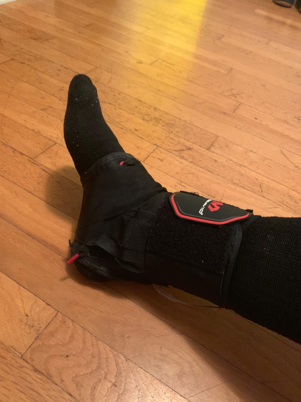 McDavid Ankle Brace Ultralight for Sprained Ankle, Figure 8 Ankle Braces, Lace up Ankle Brace, Ankle Braces for Men and Women customer photo 2