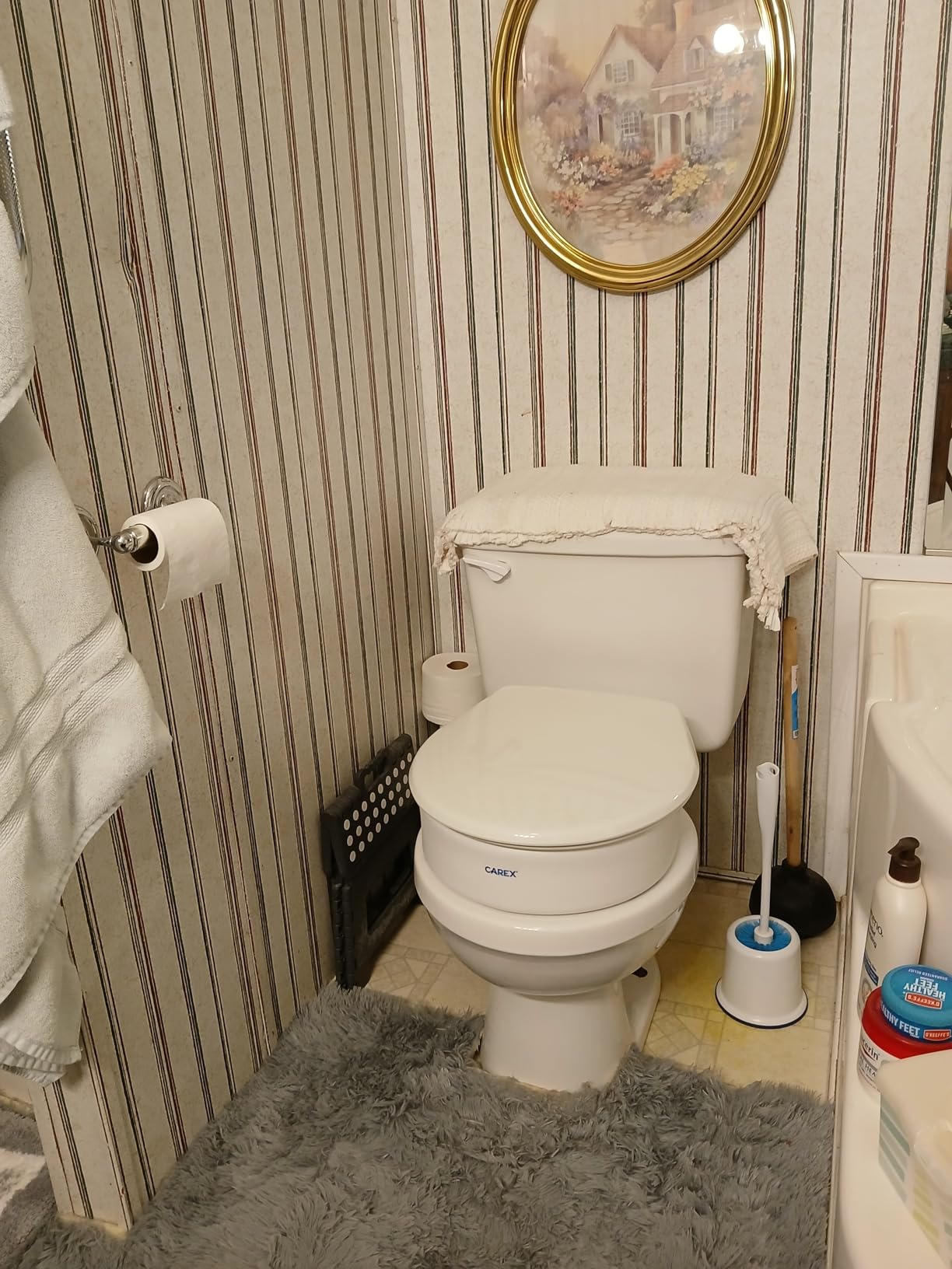 Carex Toilet Seat Riser, Elongated Raised Toilet Seat Adds 3.5 inches to Toilet Height, for Assistance Bending or Sitting, 300 Pound Weight Capacity Toilet Riser customer photo 1