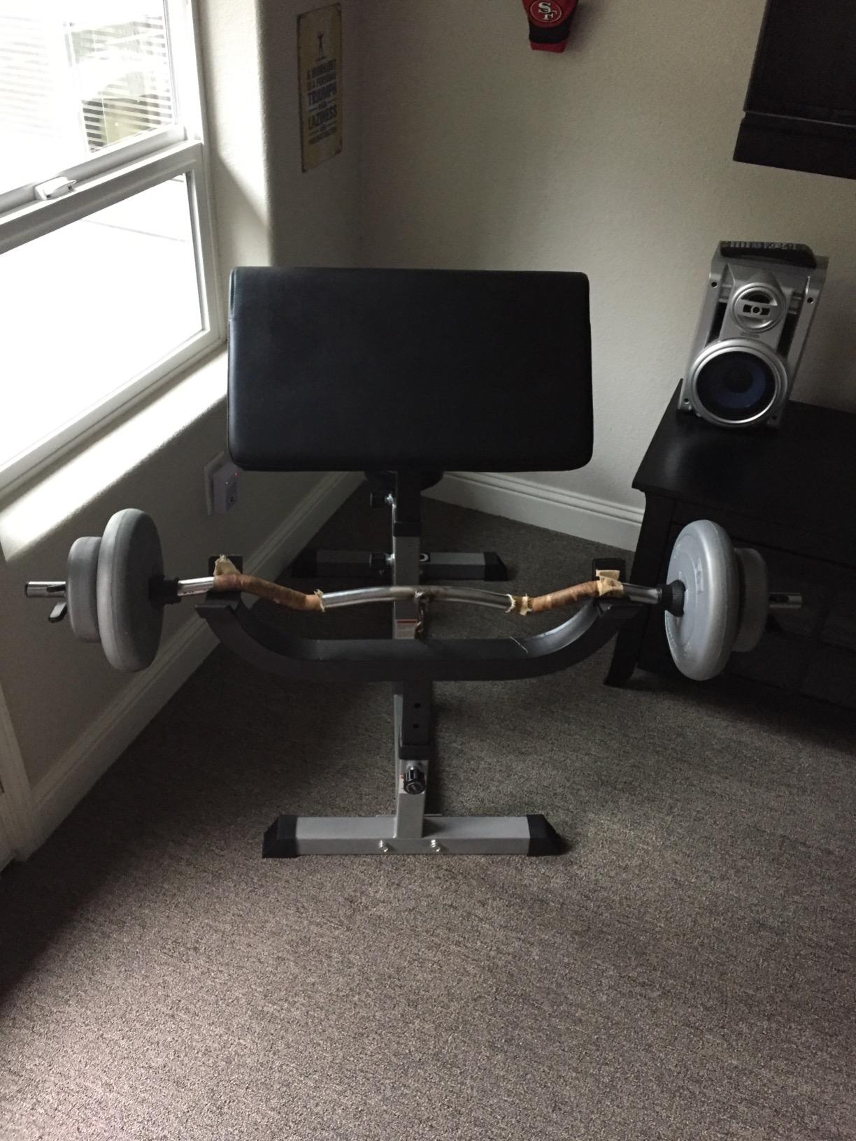 Valor Fitness Preacher Curl Bench - Adjustable Curling Machines Sit or Stand for Upper Body Home Gym Biceps Workout customer photo 1