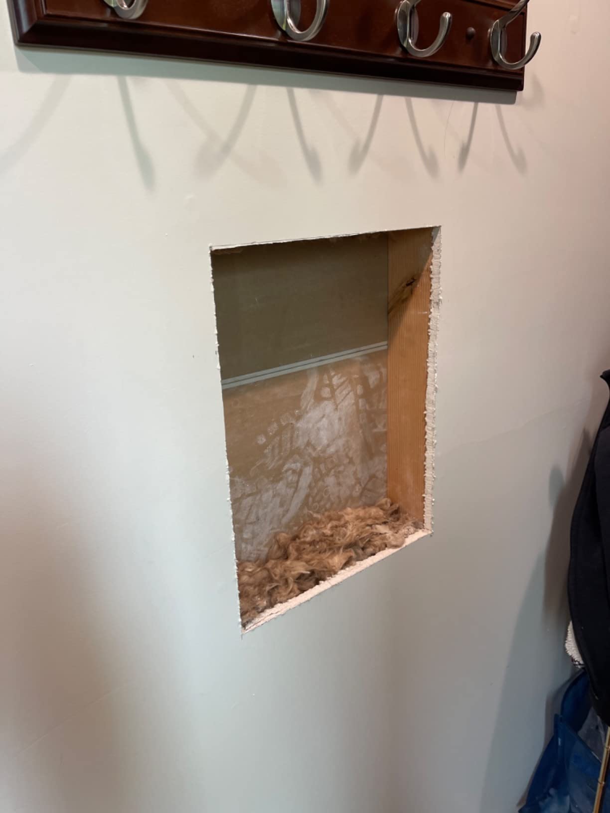 Protex Safe Electronic Keypad Wall Safe (PWS-1814E), Burglary Resistant wall safe customer photo 2