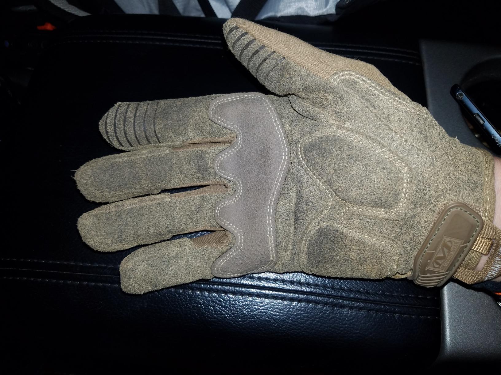 Mechanix Wear: M-Pact Covert Tactical Gloves with Secure Fit, Touchscreen Capable Safety Gloves for Men, Work Gloves with Impact Protection and Vibration Absorption (Black, Large) customer photo 1