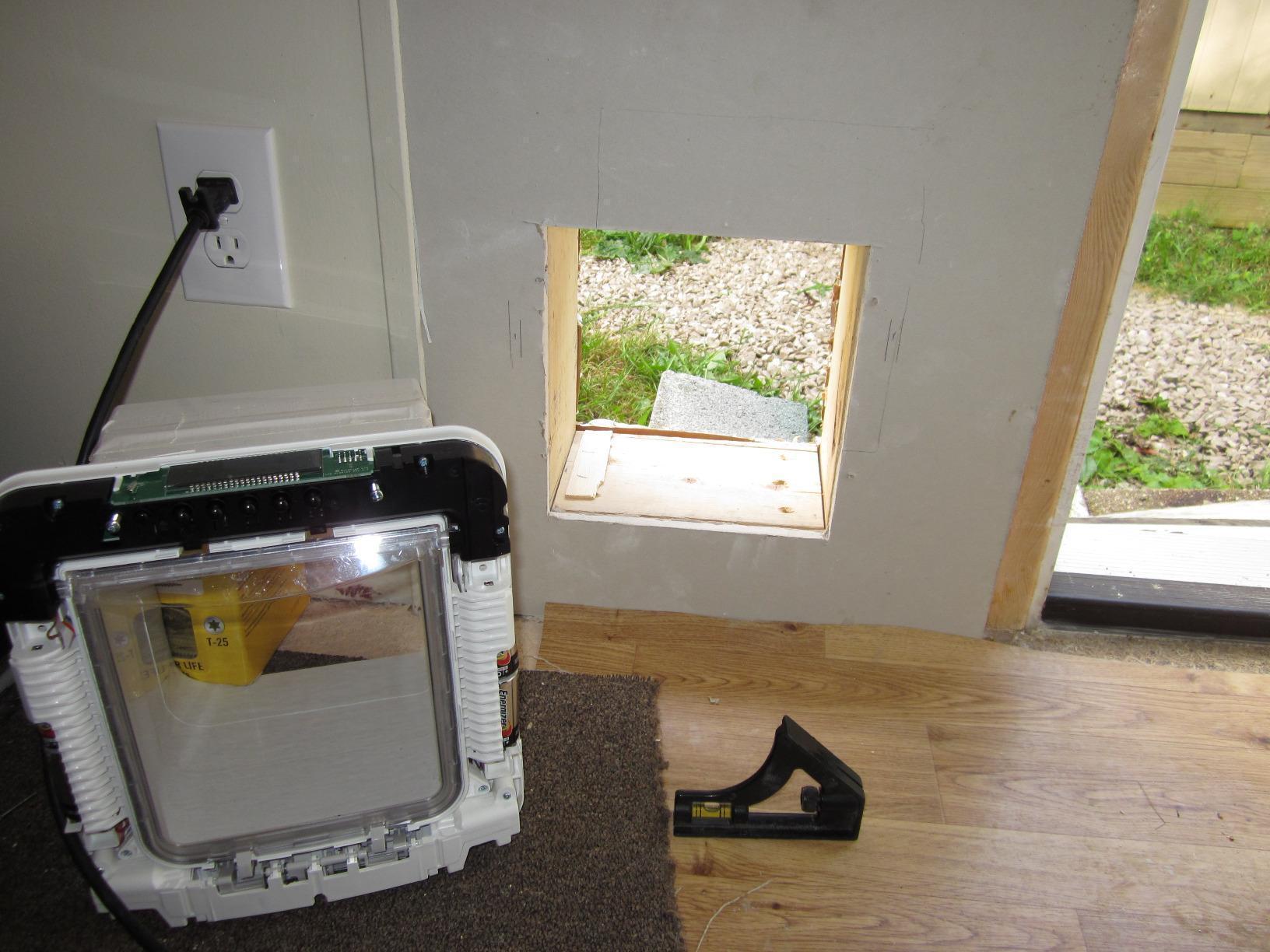 SureFlap-Sure Petcare Microchip Pet Door (White) customer photo 2