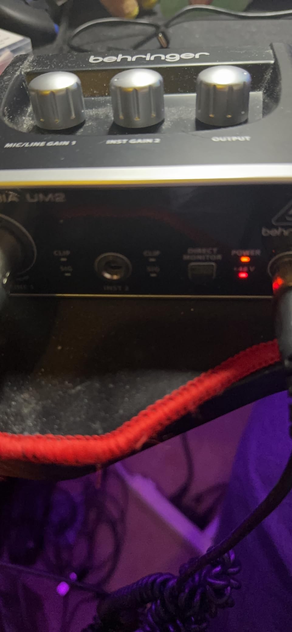 Behringer U-PHORIA UM2 Audiophile 2x2 USB Audio Interface with XENYX Mic Preamplifier for Recording Microphones and Instruments customer photo 2