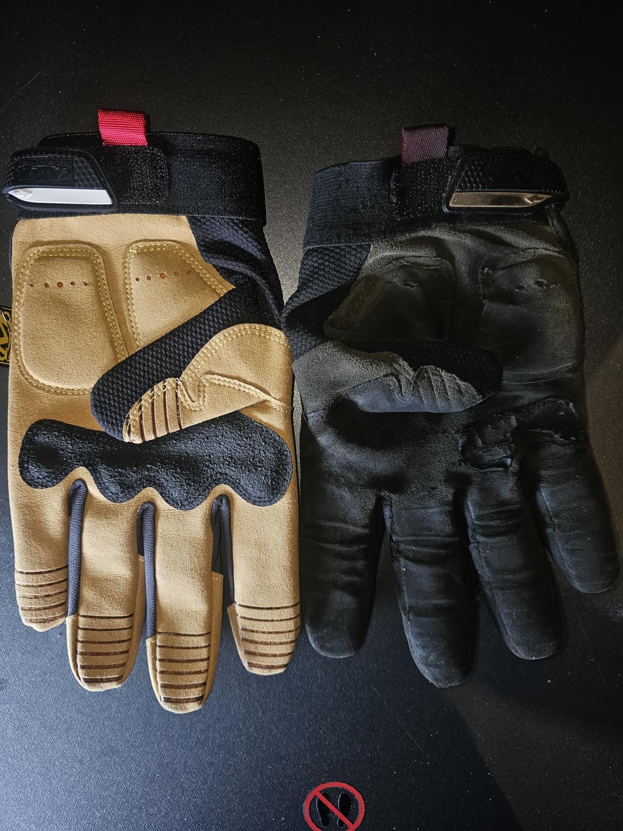 Mechanix Wear Material4x M-Pact Gloves - Abrasion-Resistant Gloves for Hand Safety - Machine Washable - Breathable - Secure Fit - Tear-Resistant - Durable - Brown/Black - Large customer photo 1