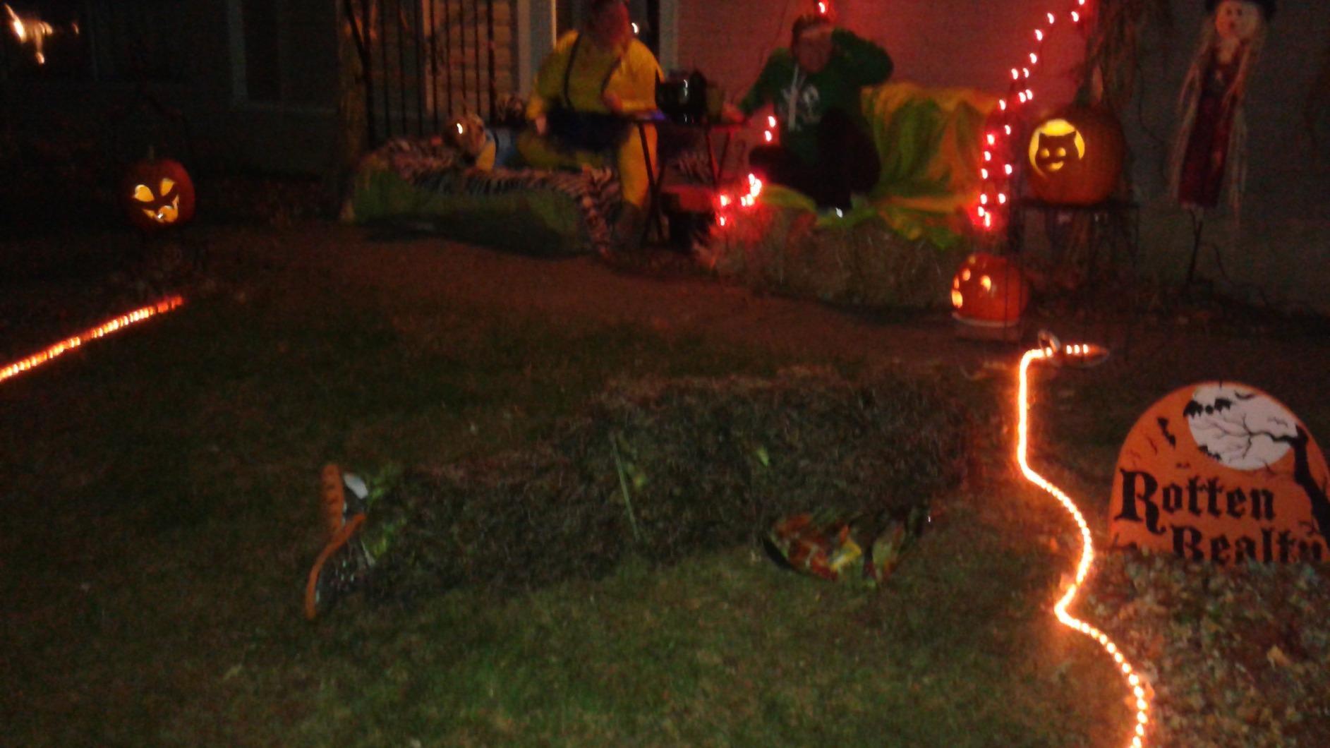 VIVO Ghillie Suits, Adult and Youth Sizes, Dry Grass, Leaf, and Woodland Camo Styles customer photo 2