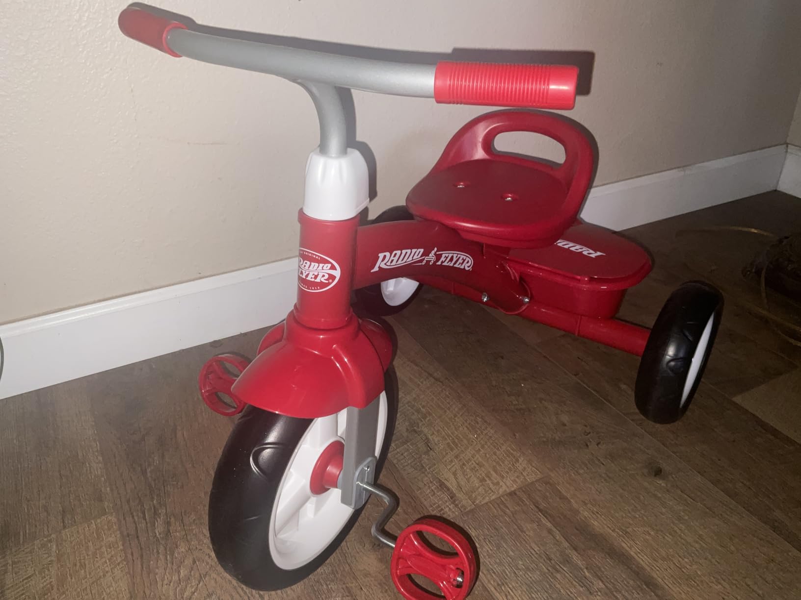Radio Flyer Red Rider Trike, for Ages 2.5-5, Adjustable Seat, Steel Construction, Quiet Ride Wheels, Covered Storage Bin, Comfort Grip Handlebars, Easy Carry Seat Handle, Tricycle for Toddlers customer photo 2