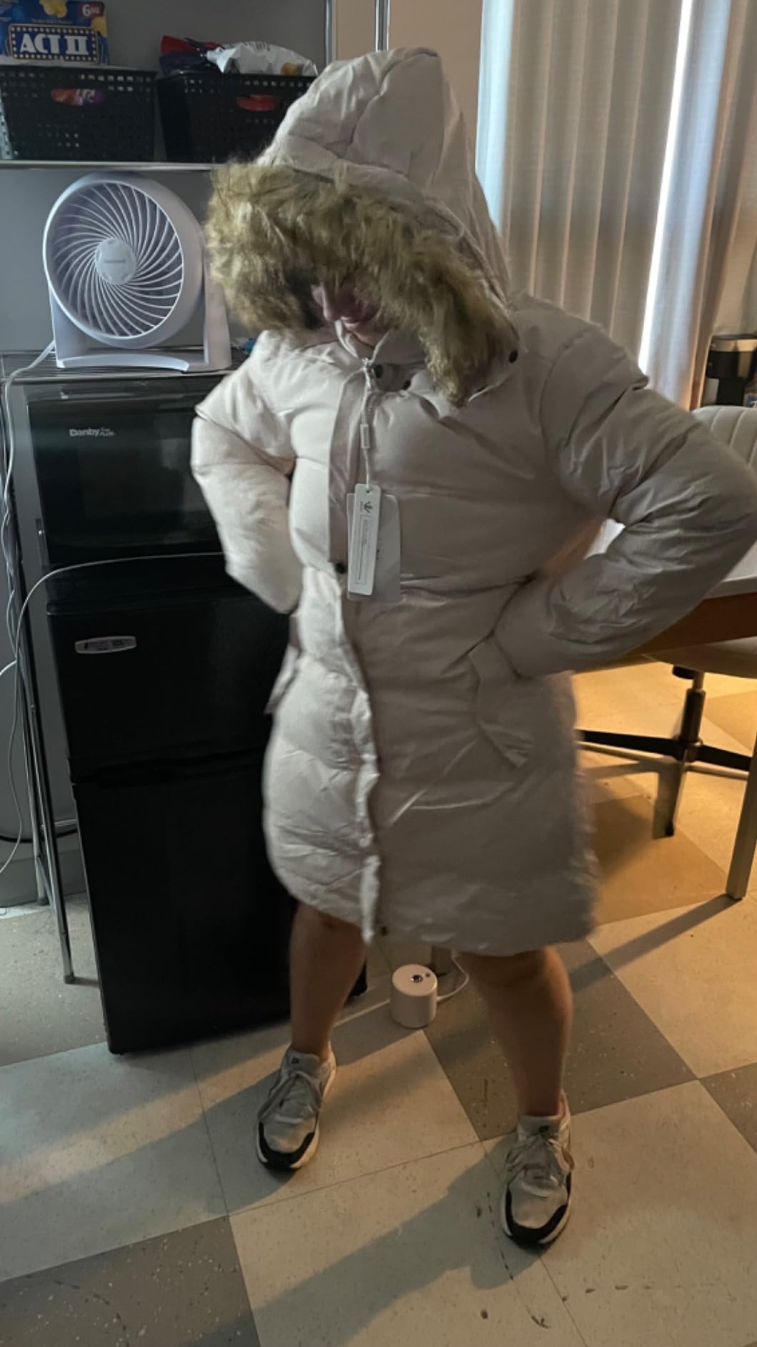 Women's Winter Thicken Puffer Coat Warm Jacket with Faux Fur Removable Hood customer photo 1