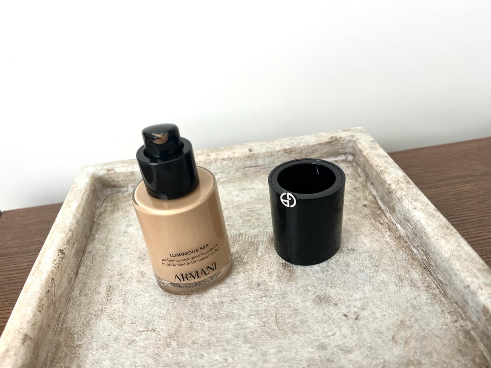 GIORGIO ARMANI Luminous Silk Foundation - # 6.5 (Tawny) 30ml/1oz customer photo 1