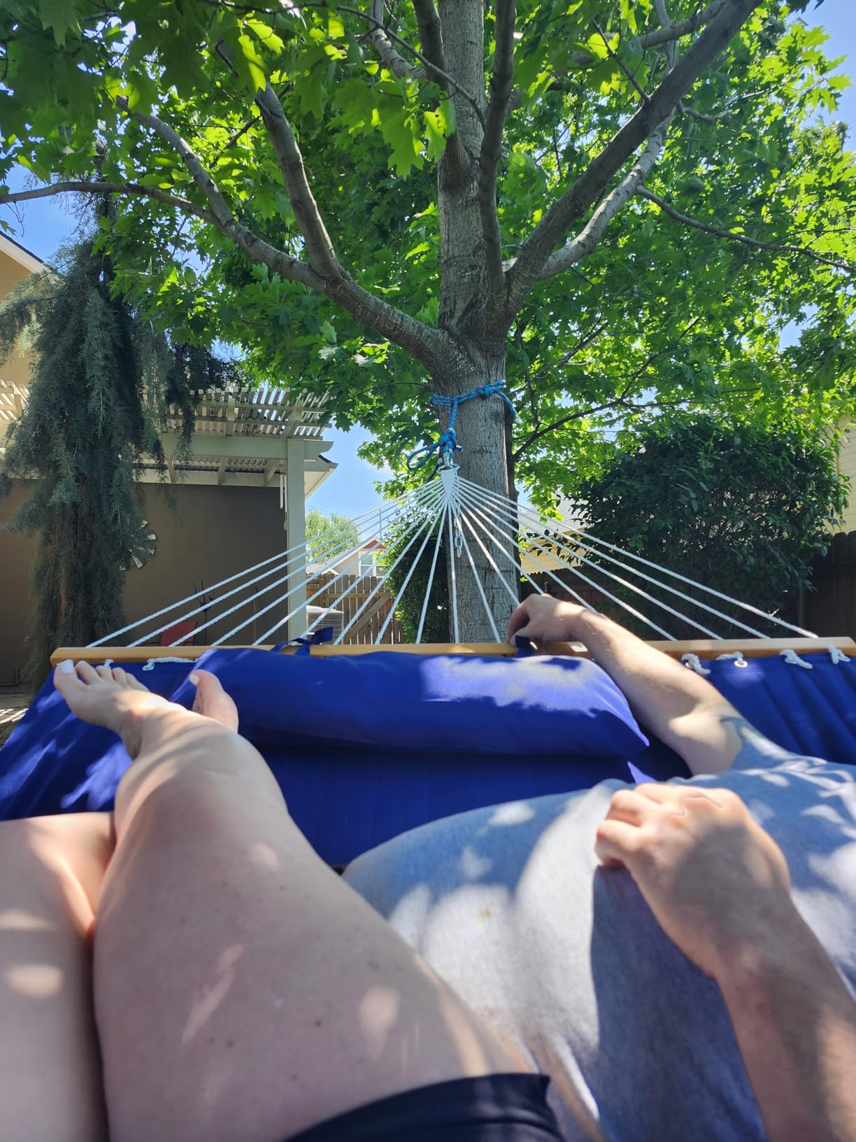 Lazy Daze Hammocks 12 FT Double Quilted Fabric Hammock with Spreader Bar and Detachable Pillow, 2 Person Hammock for Outdoor Patio Backyard Poolside, 450lbs Weight Capacity, Natural customer photo 1