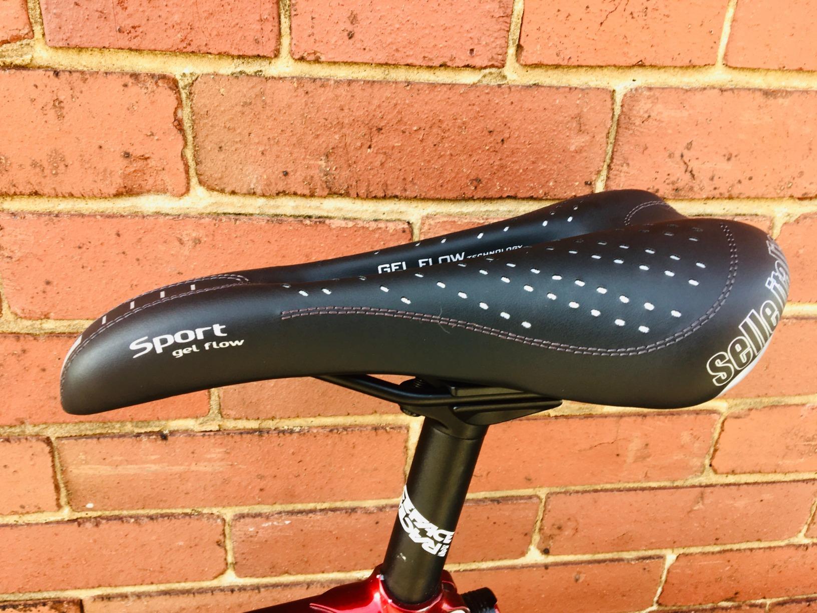 Selle Italia Sport Gel Flow - Mountain Bike Saddle with Gel Padding customer photo 1