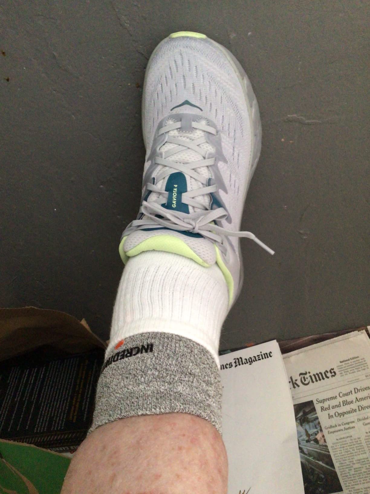 Incrediwear Ankle Sleeve - Ankle Brace for Joint Pain Relief, Sprained Ankle Support, Arthritis, Inflammation Relief, and Circulation customer photo 2