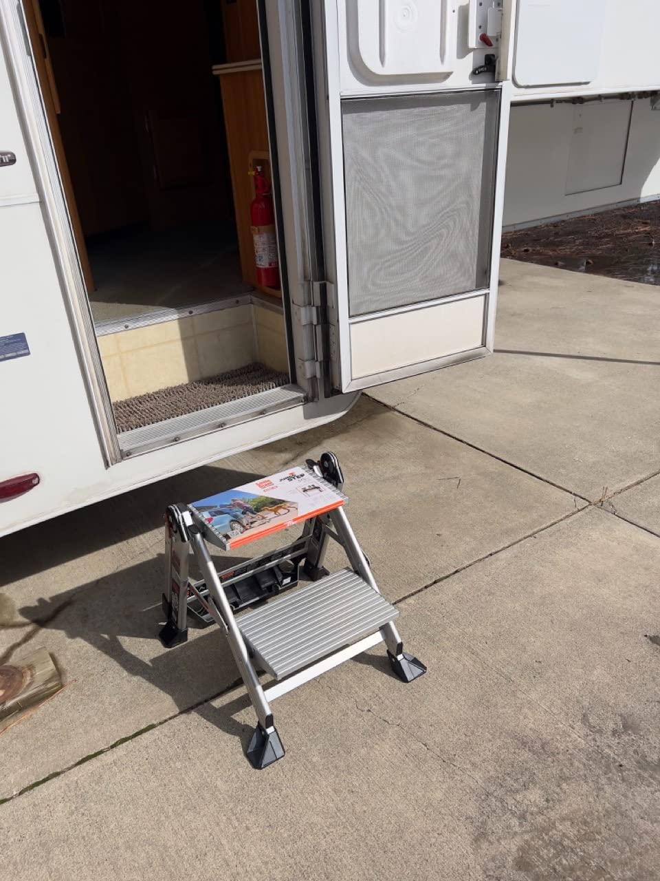 Little Giant Ladders, Jumbo Step, 2-Step, 2 foot, Step Stool, Aluminum, Type 1AA, 375 lbs weight rating (11902) customer photo 1
