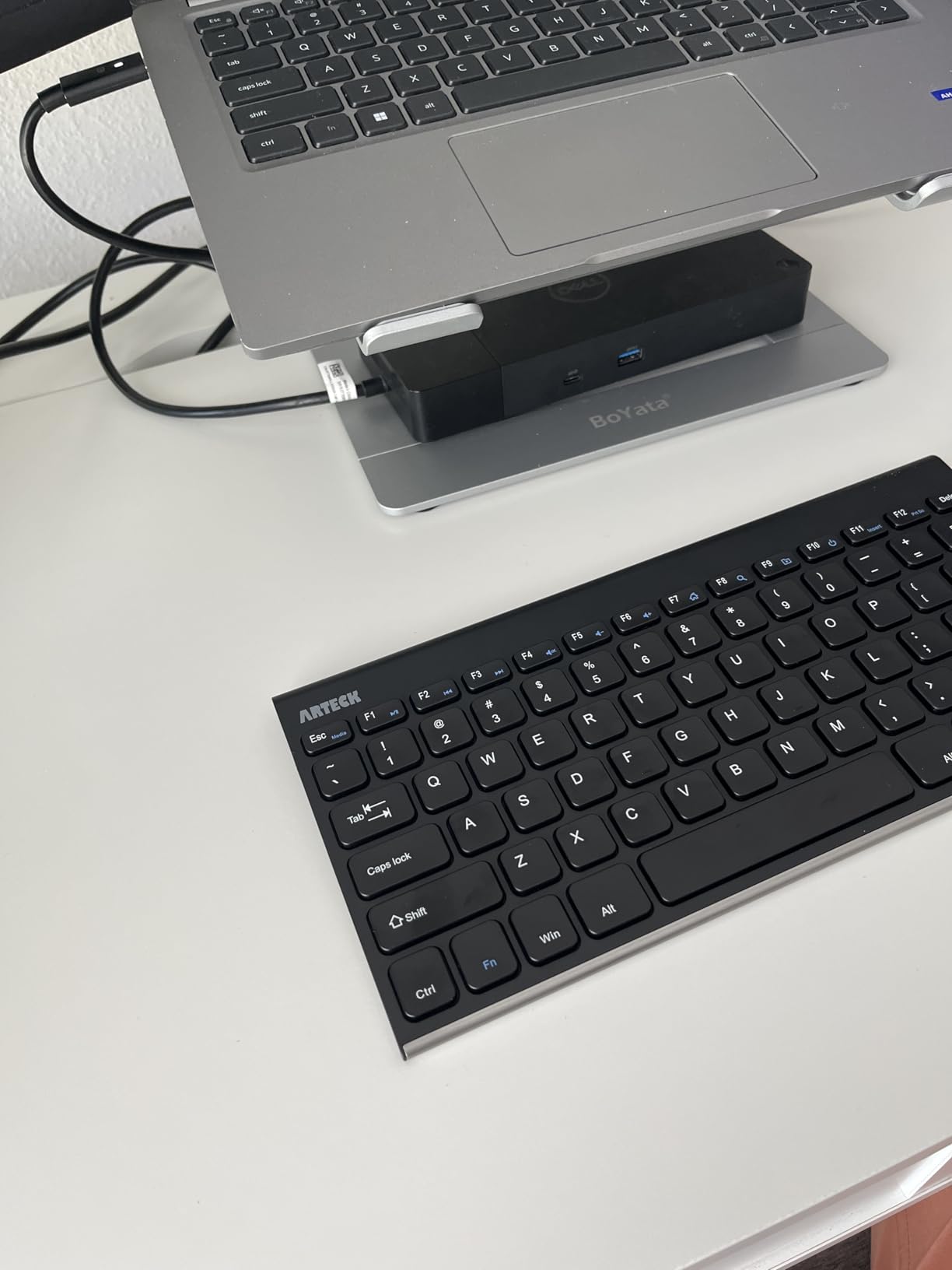 Arteck 2.4G Wireless Keyboard Stainless Steel Ultra Slim Keyboard for Computer/Desktop/PC/Laptop/Surface/Smart TV and Windows 11/10 / 8/7 / Vista/XP Built in Rechargeable Battery customer photo 2