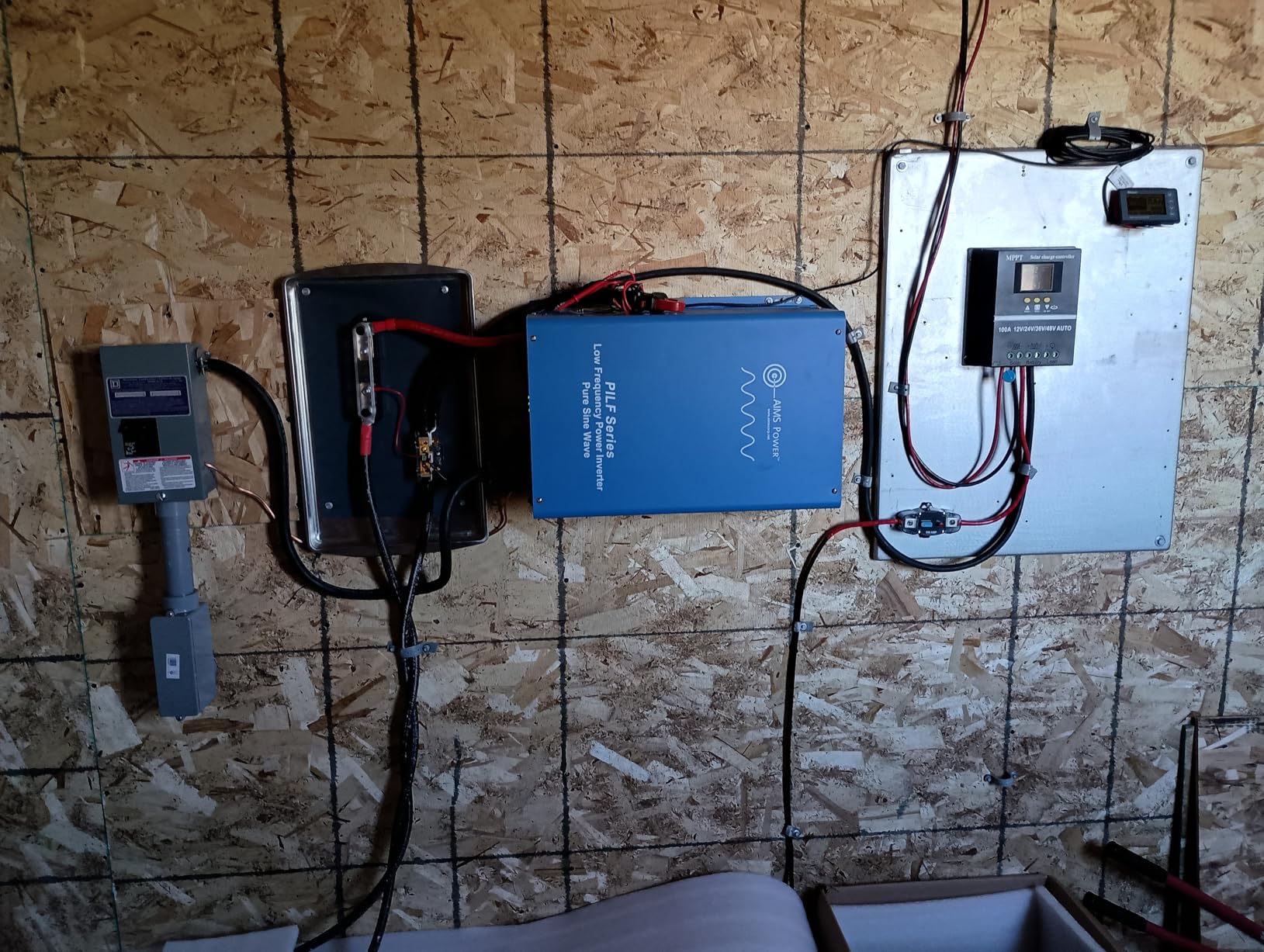 Renogy Deep Cycle AGM 12 Volt 100Ah Battery, 3% Self-Discharge Rate, 1100A Max Discharge Current, Safe Charge Appliances for RV, Camping, Cabin, Marine and Off-Grid System, Maintenance-Free customer photo 1