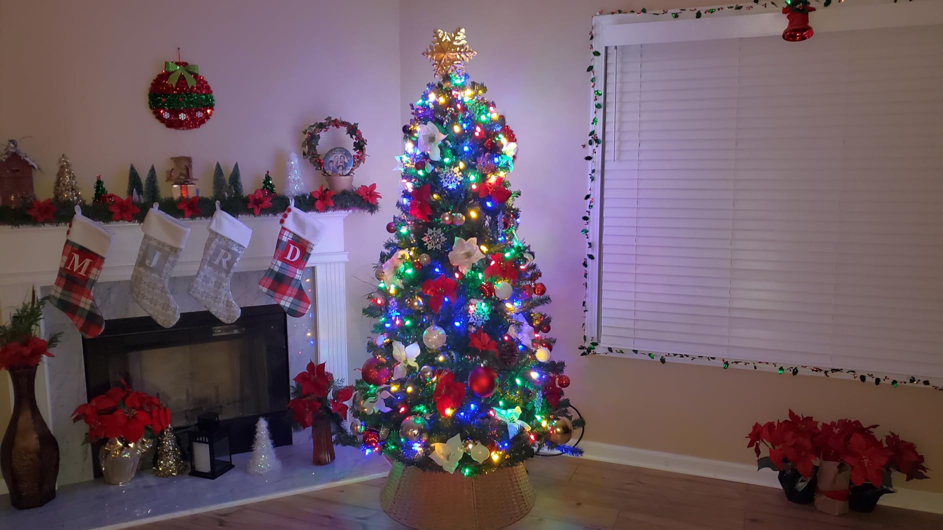 Best Choice Products Artificial Christmas Tree, 9ft Premium Unlit Realistic Spruce Holiday Decor w/Dense Branches, Easy Assembly, Metal Base customer photo 1